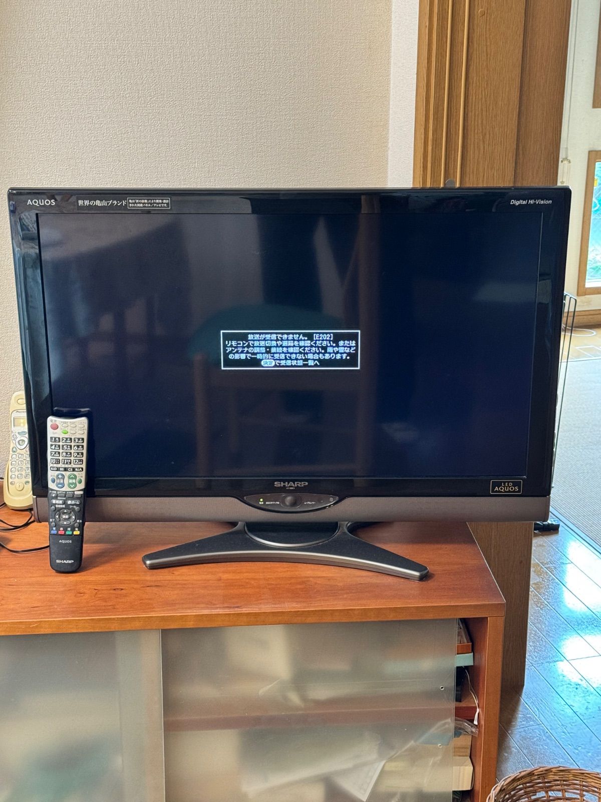 AQUOS SHARP 液晶テレビ シャープ アクオス LC-32SC1 液晶カラーテレビ 動作確認済 リモコン付 送料無料