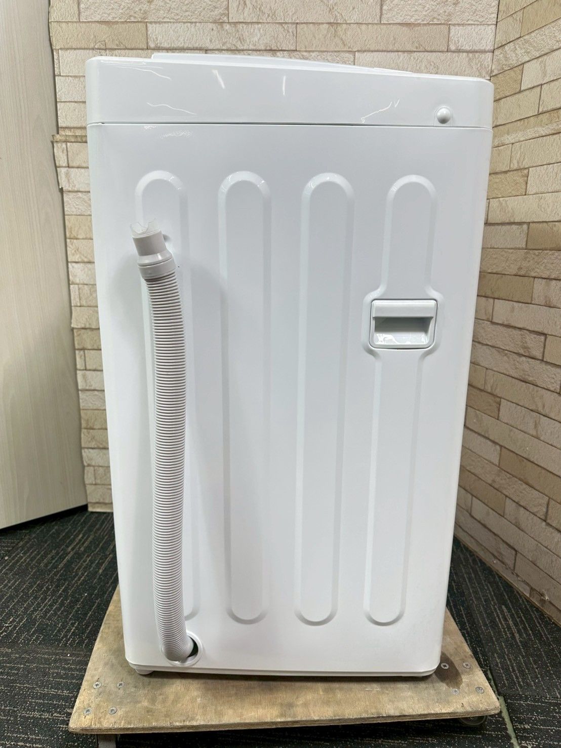 高年式】大阪・尼崎配送設置無料☆3か月保障付き☆洗濯機☆アクア☆5kg