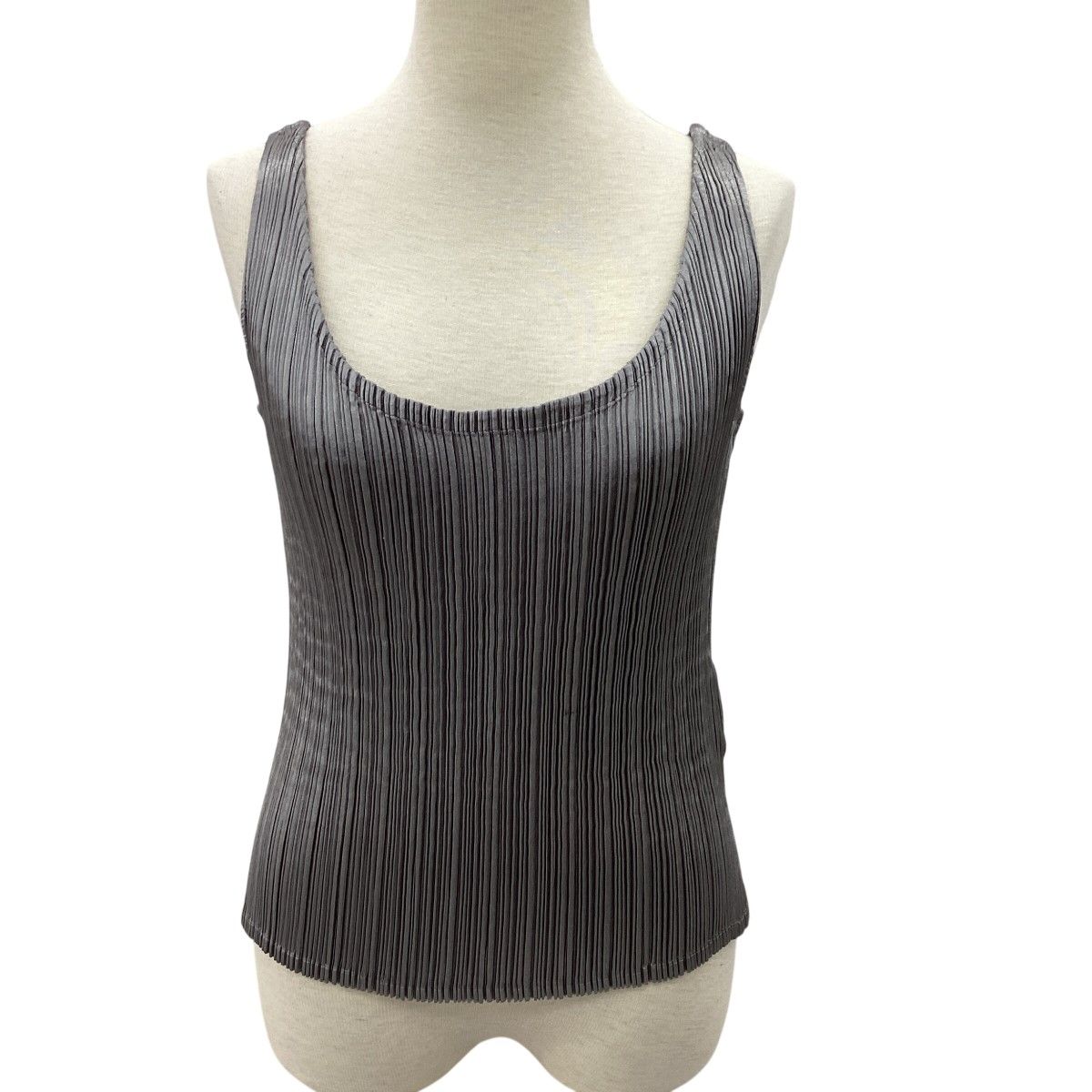 ISSEY MIYAKE イッセイミヤケ プリーツ ノースリーブカットソー SIZE　2 IM42FJ296 グレー