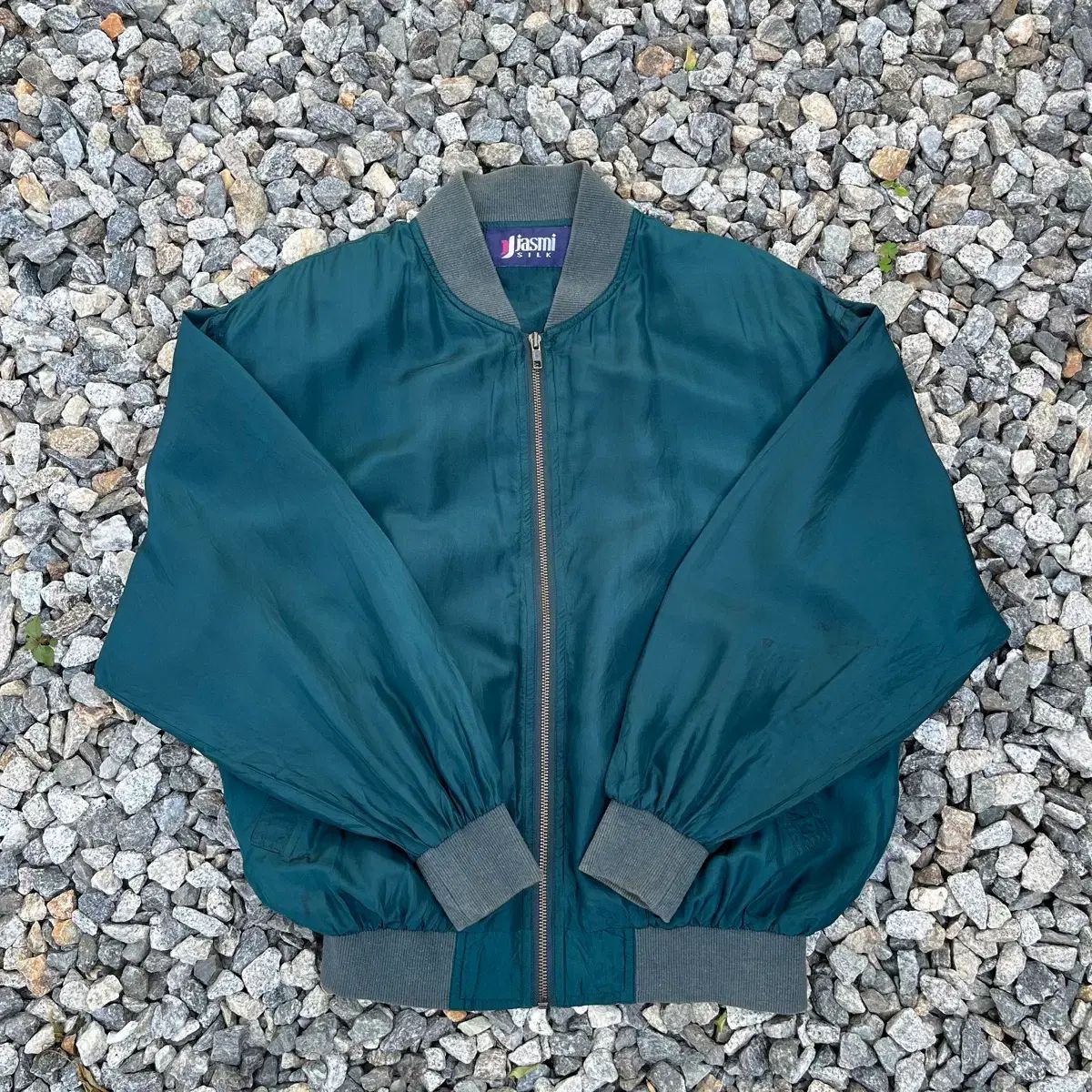 90s Jjasmi Silk ヴィンテージ ブルゾン シルク 100% (実寸確認)