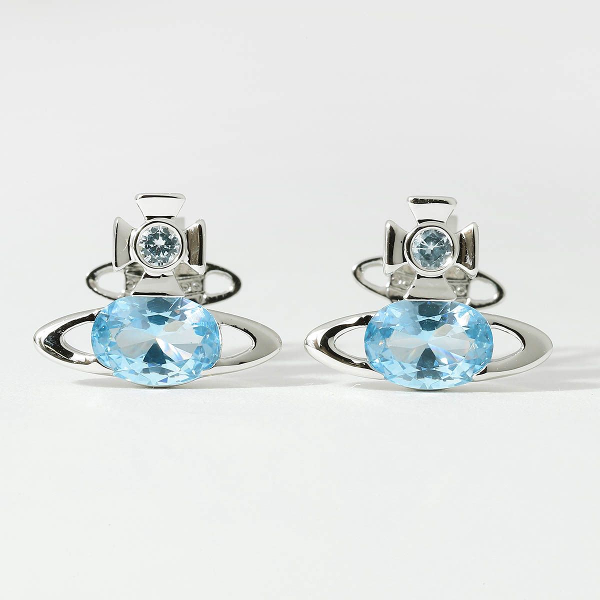 新品 ヴィヴィアン ウエストウッド Vivienne Westwood ピアス シルバー