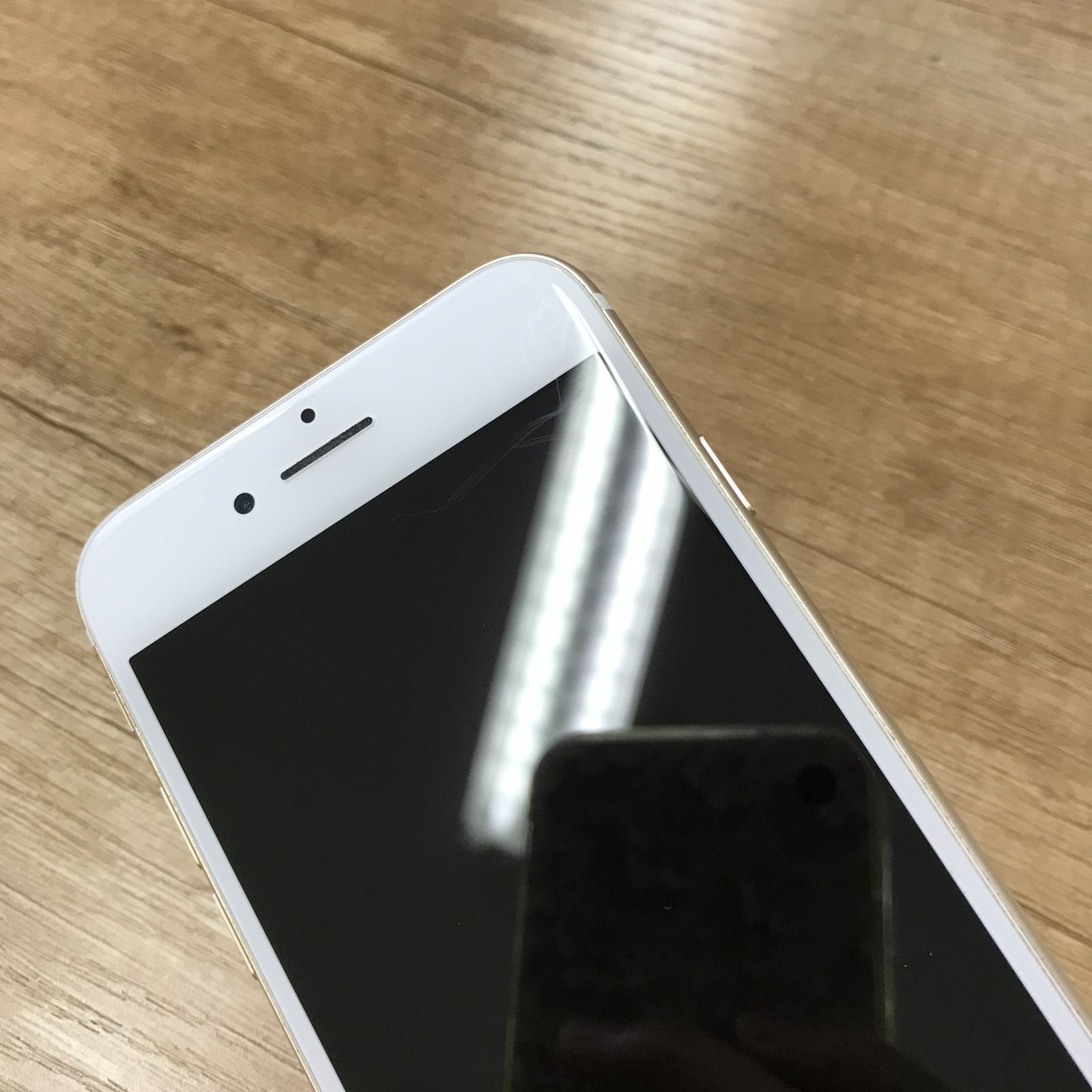 iPhone7 32GB ゴールド SIMフリー 中古 動作正常 - メルカリ
