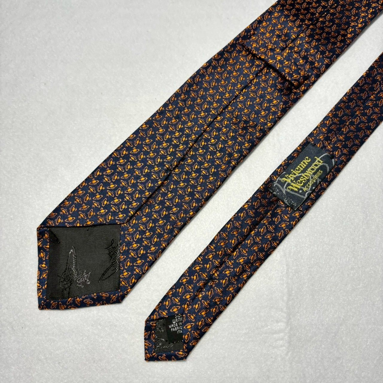 Vivienne Westwood ネクタイ 花柄 オーブロゴ Vivienne Westwood ネクタイ 花柄 オーブロゴ Vivienne Westwood