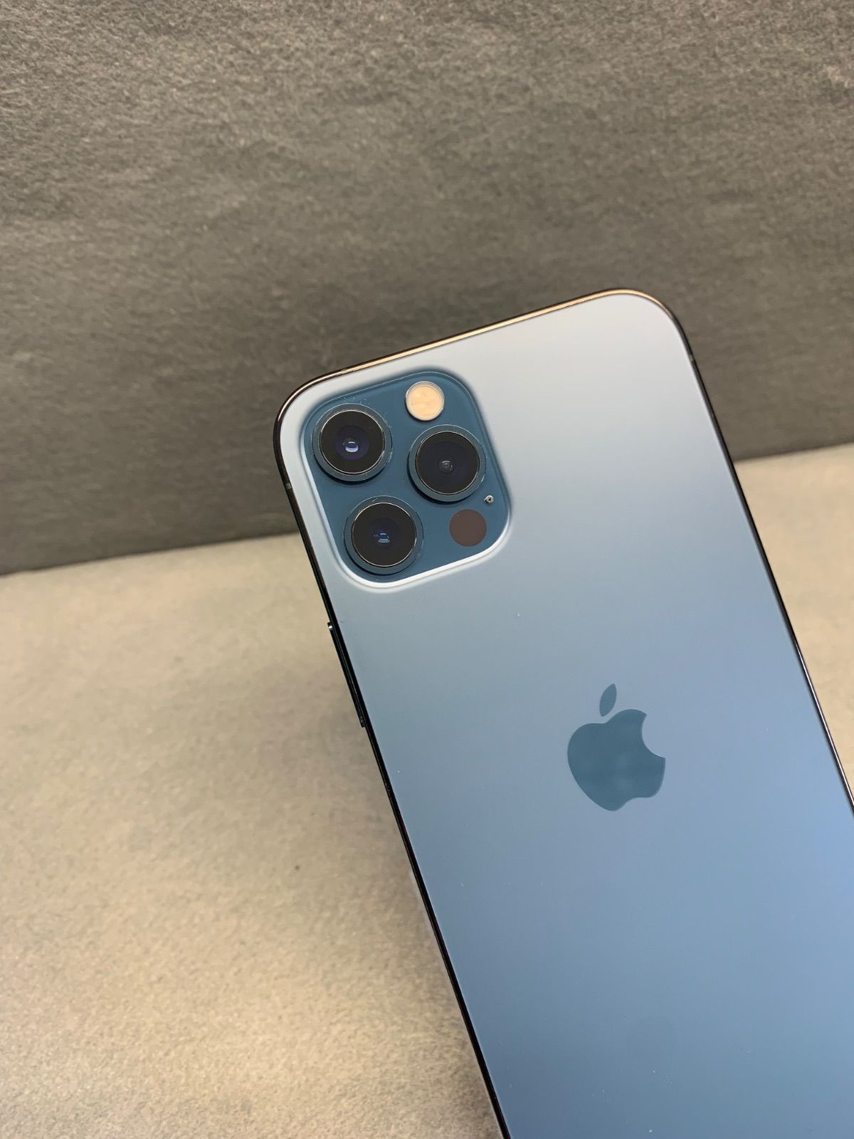 超美品 国内版 SIMフリー iPhone12 Pro 128GB パシフィックブルー色 超美品 国内版 SIMフリー iPhone12 Pro 128GB パシフィックブルー色