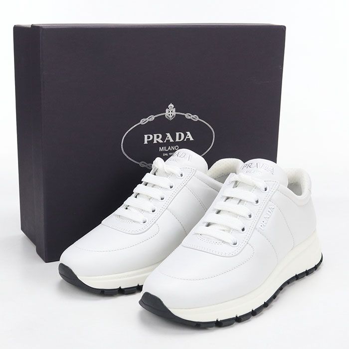 PRADA プラダ スニーカー レザー【中古】 レディース