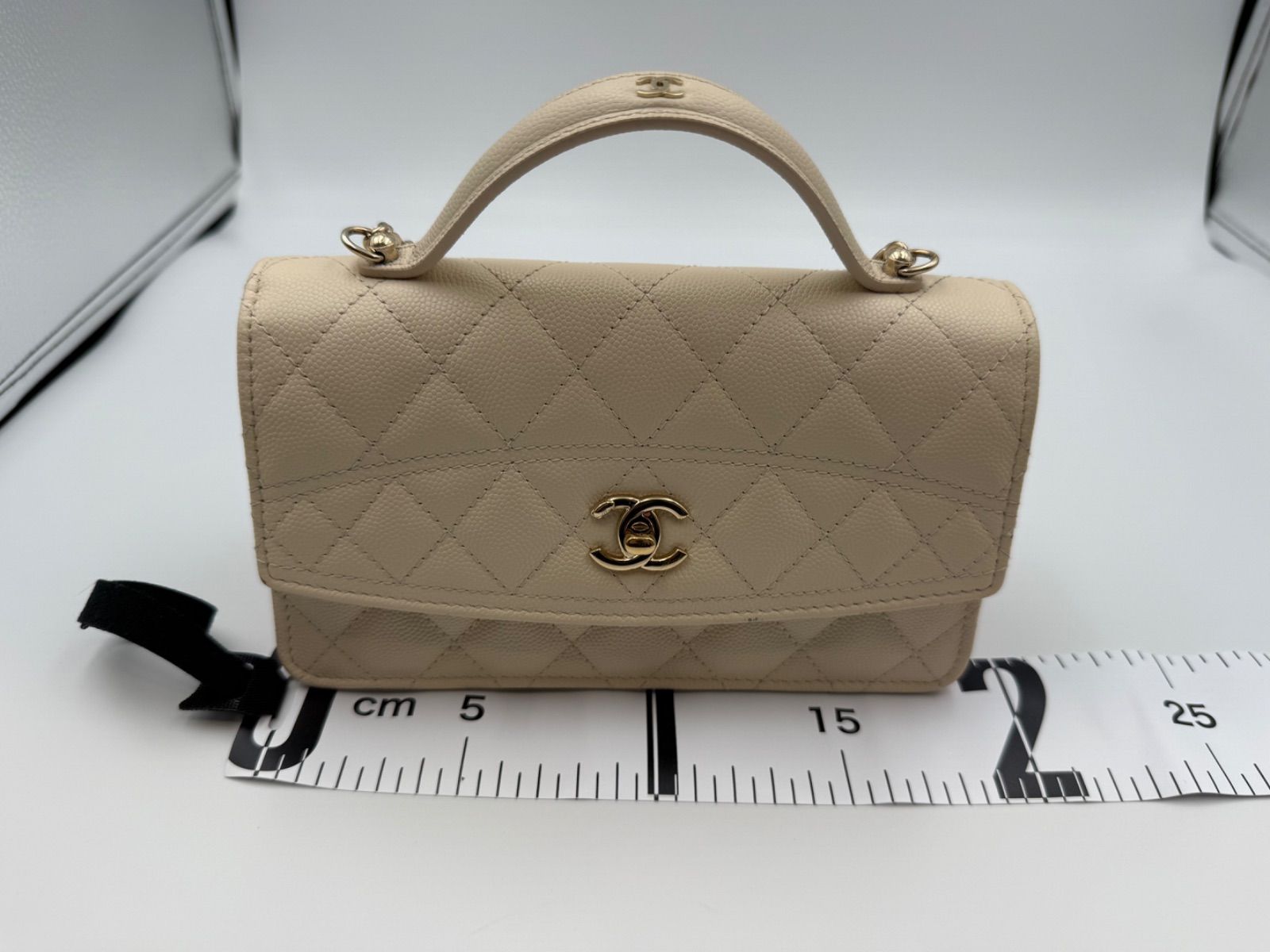 CHANEL キャビアスキン トップハンドル2WAYチェーンショルダーバッグ CHANEL キャビアスキン トップハンドル2WAYチェーンショルダーバッグ