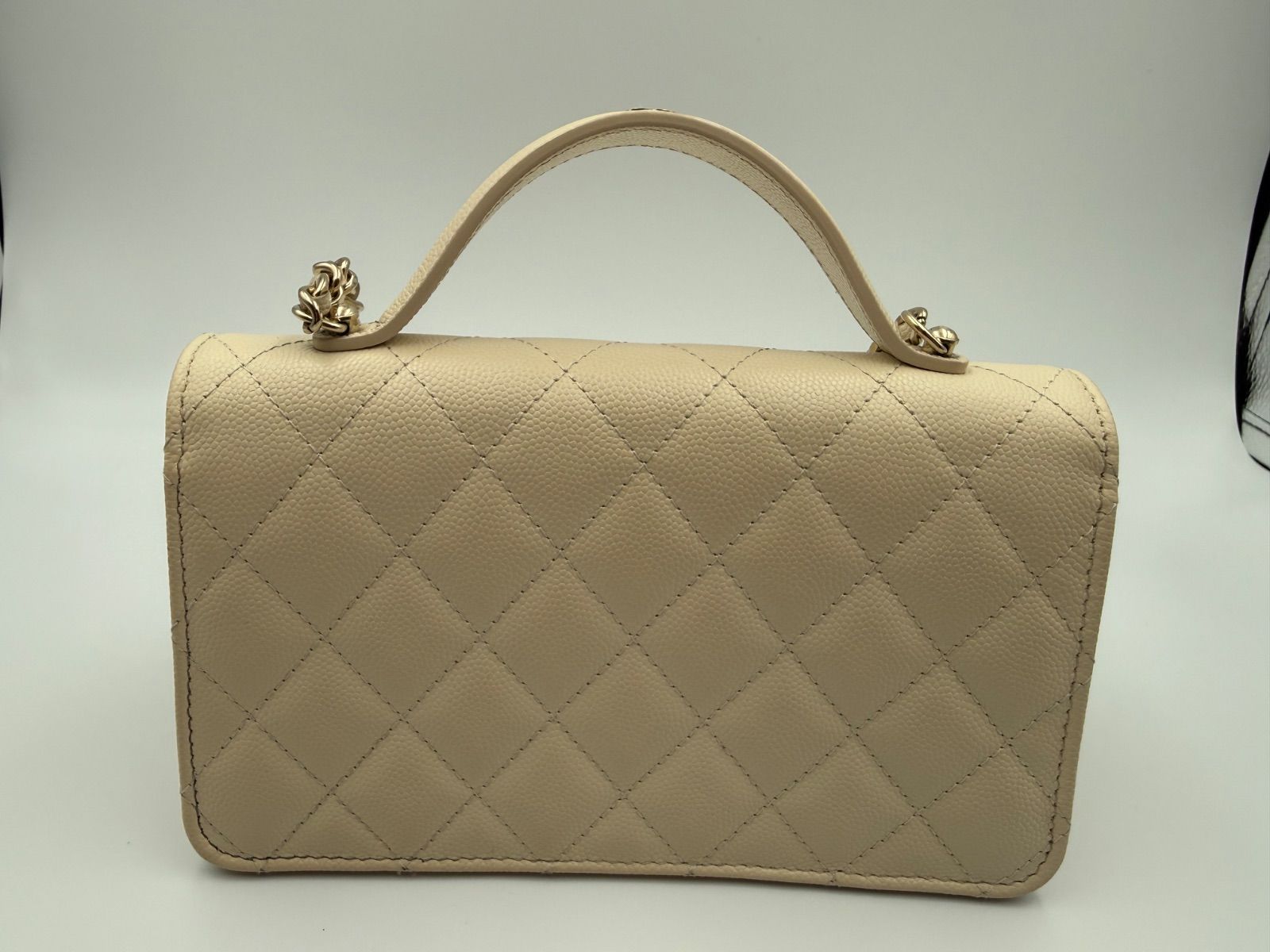 CHANEL キャビアスキン トップハンドル2WAYチェーンショルダーバッグ CHANEL キャビアスキン トップハンドル2WAYチェーンショルダーバッグ