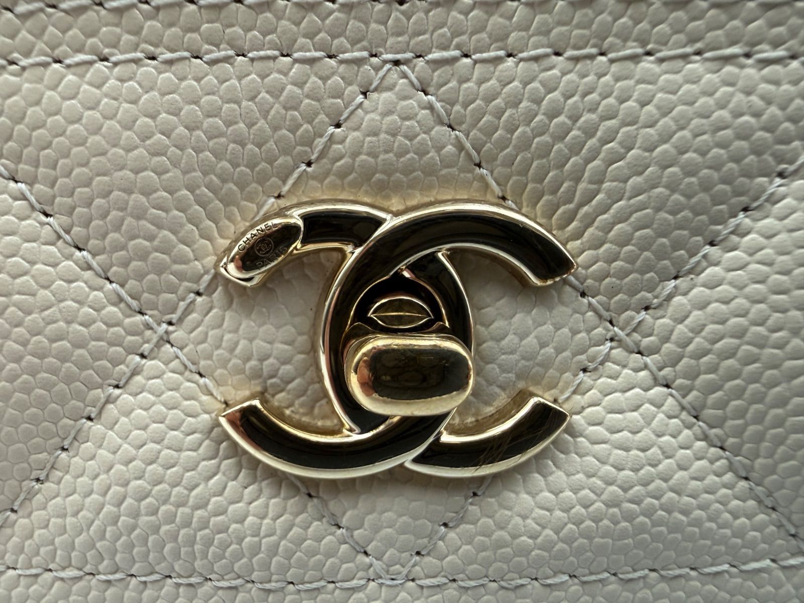 CHANEL キャビアスキン トップハンドル2WAYチェーンショルダーバッグ CHANEL キャビアスキン トップハンドル2WAYチェーンショルダーバッグ