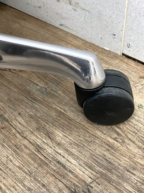 【中古品】オカムラ バロンチェア CP45BR FDF1 ブラック