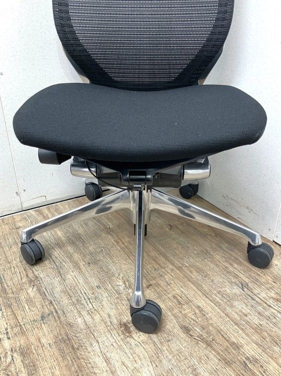 【中古品】オカムラ バロンチェア CP45BR FDF1 ブラック