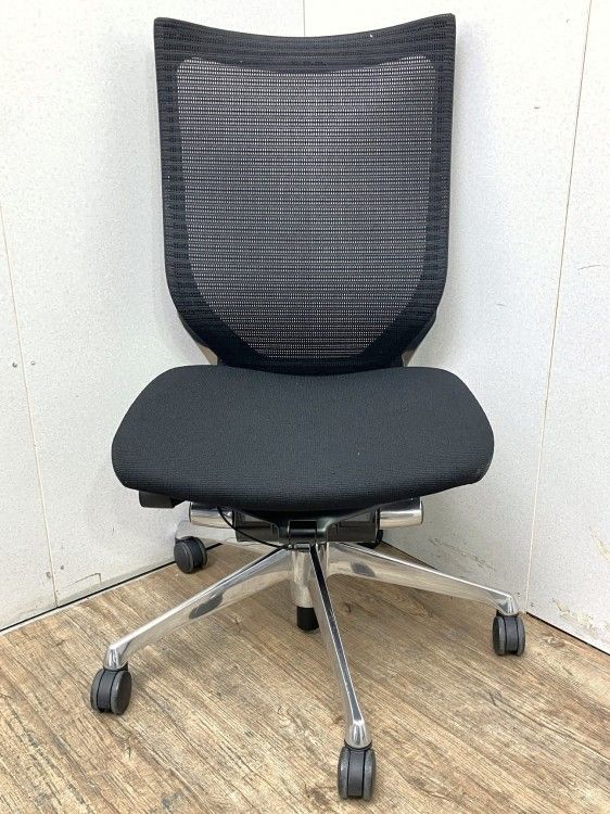 【中古品】オカムラ バロンチェア CP45BR FDF1 ブラック
