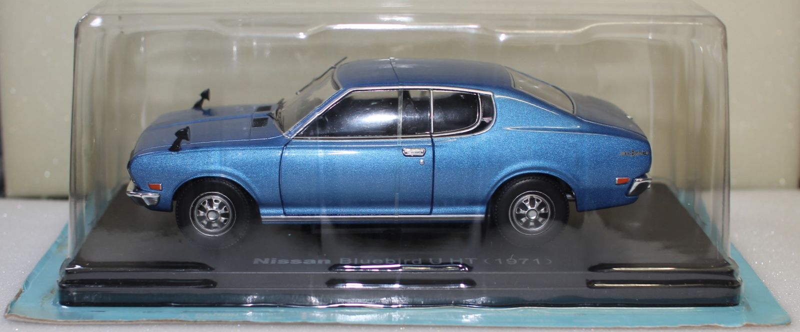USED 未開封 1/24 国産名車コレクション 日産 ブルーバード U HT 1971 240001033758