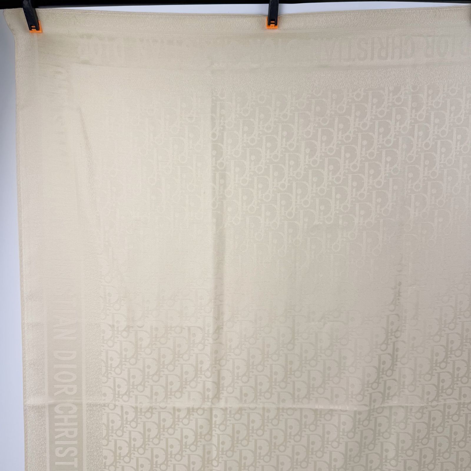 【中古】Christian Dior クリスチャン ディオール オブリーク ロゴ総柄 大判スカーフ スカーフ カシミヤ65% シルク35% アイボリー ベージュ ヴィンテージ レディース HIBUOCHI VINTAGE hboc260605a02-3 【中古】Christian Dior クリスチャン ディオール オブリーク ロゴ総柄 大判スカーフ スカーフ カシミヤ65% シルク35% アイボリー ベージュ ヴィンテージ レディース HIBUOCHI VINTAGE hboc260605a02-3