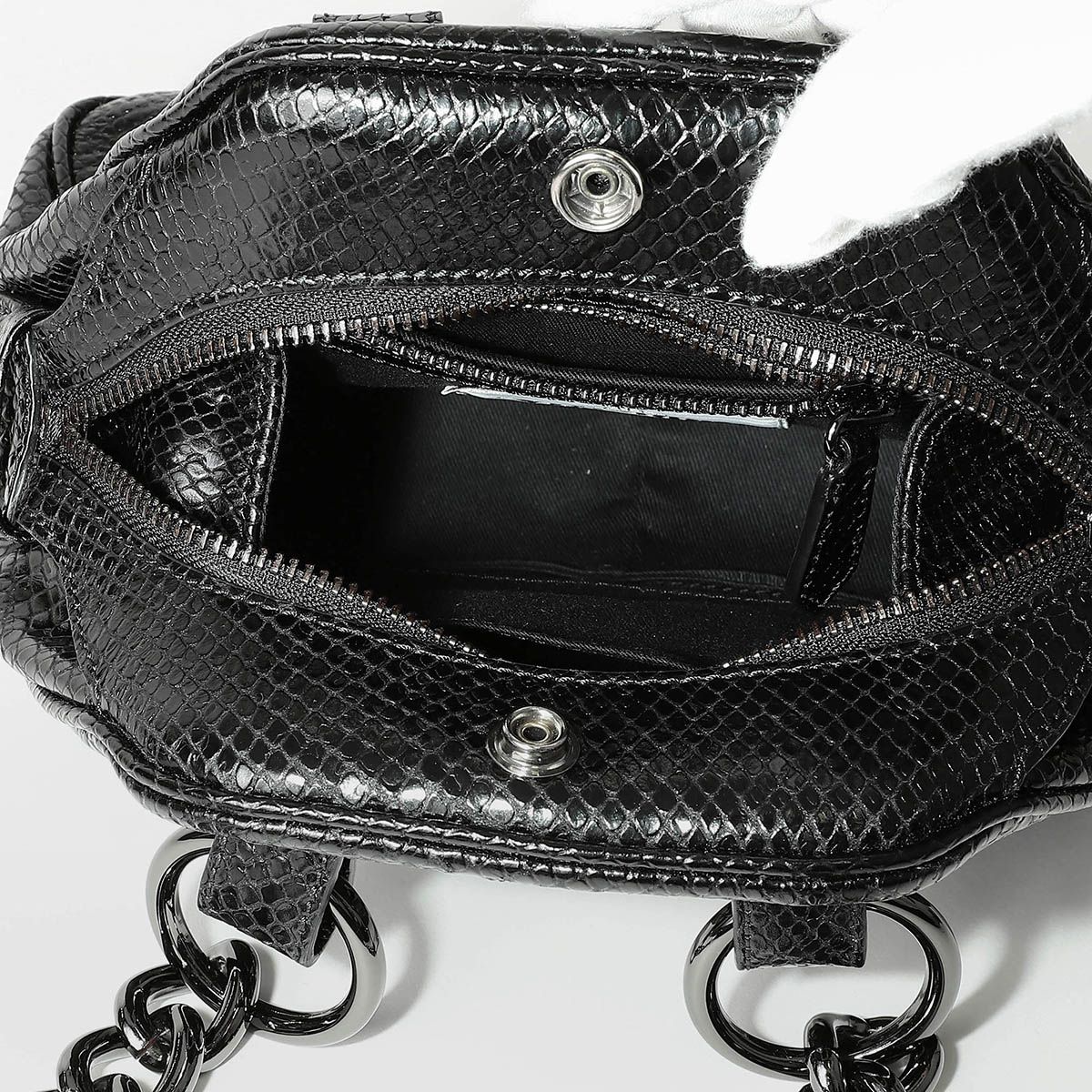 新品 ヴィヴィアン ウエストウッド Vivienne Westwood ハンドバッグ ブラック