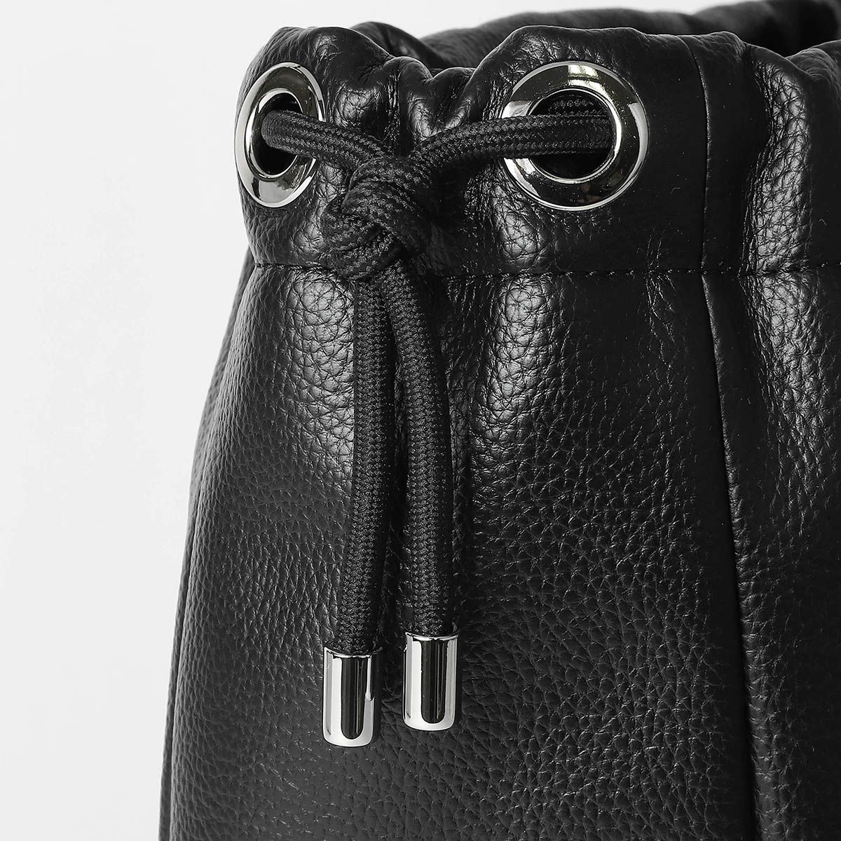 新品 ヴィヴィアン ウエストウッド Vivienne Westwood ハンドバッグ ブラック 新品 ヴィヴィアン ウエストウッド Vivienne Westwood ハンドバッグ ブラック