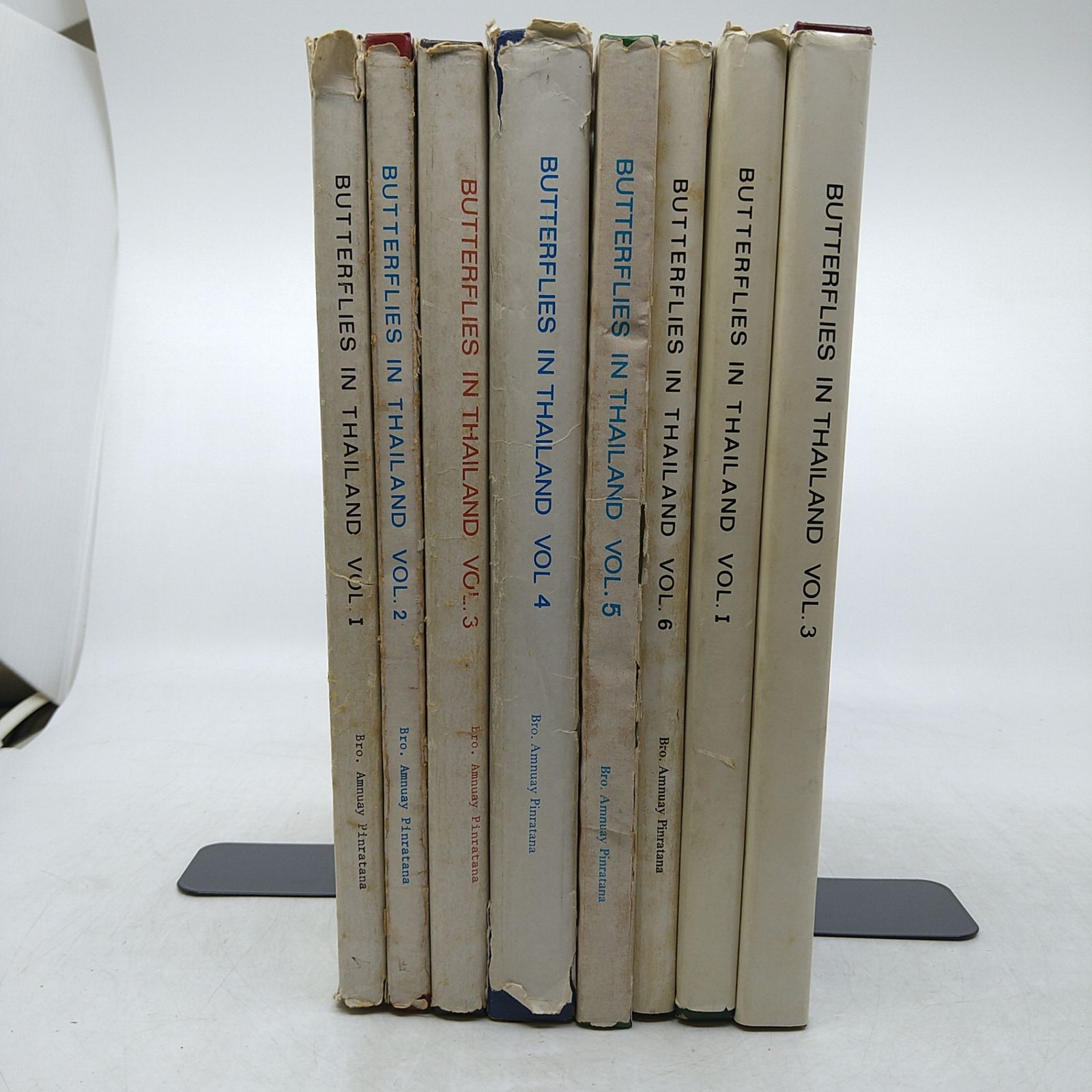 洋書・図鑑】Butteflies in Thailand 全6巻 ＋ 第3版の1・2巻セット