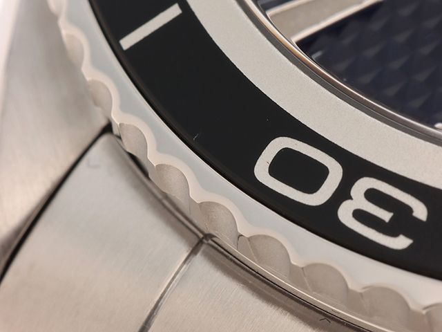 OMEGA オメガ シーマスター プラネットオーシャン 007リミテッドエディション 222.30.46.20.01.001 腕時計 ステンレススチール ブラック 自動巻き メンズ【中古】