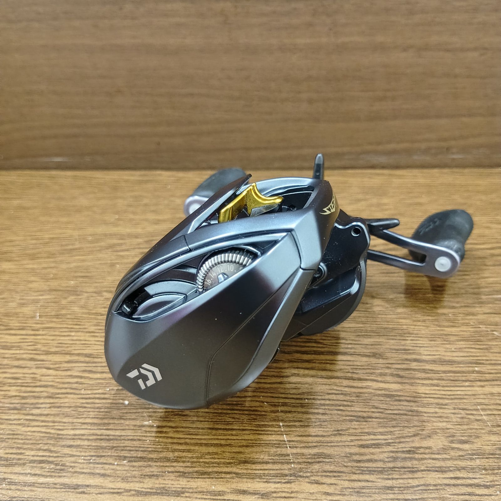 ダイワ(DAIWA) スティーズ A TW 1016LーCC ベイトリール ダイワ(DAIWA) スティーズ A TW 1016LーCC ベイトリール