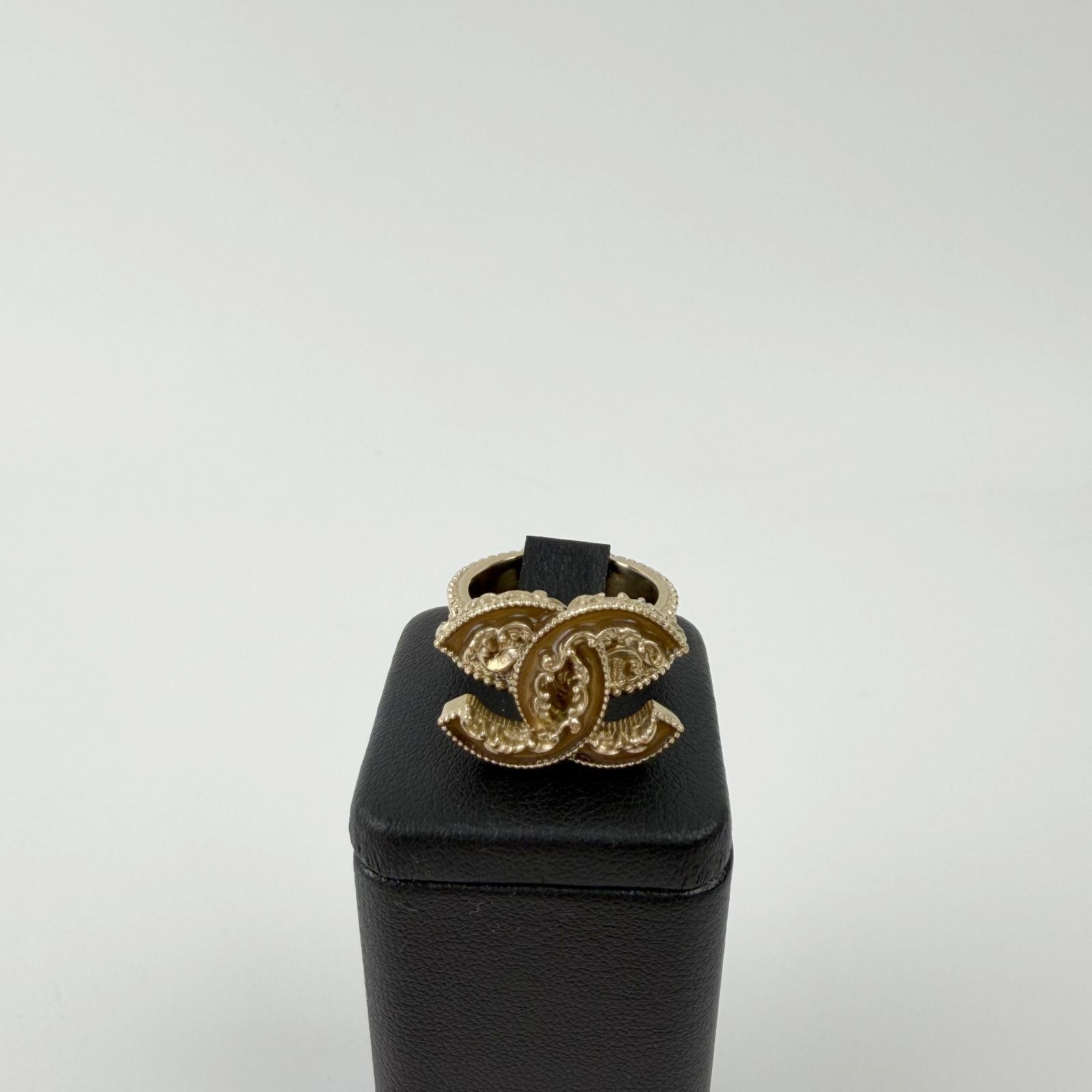 中古】CHANEL シャネル ココマーク オーナメント ワイドリング B13C 