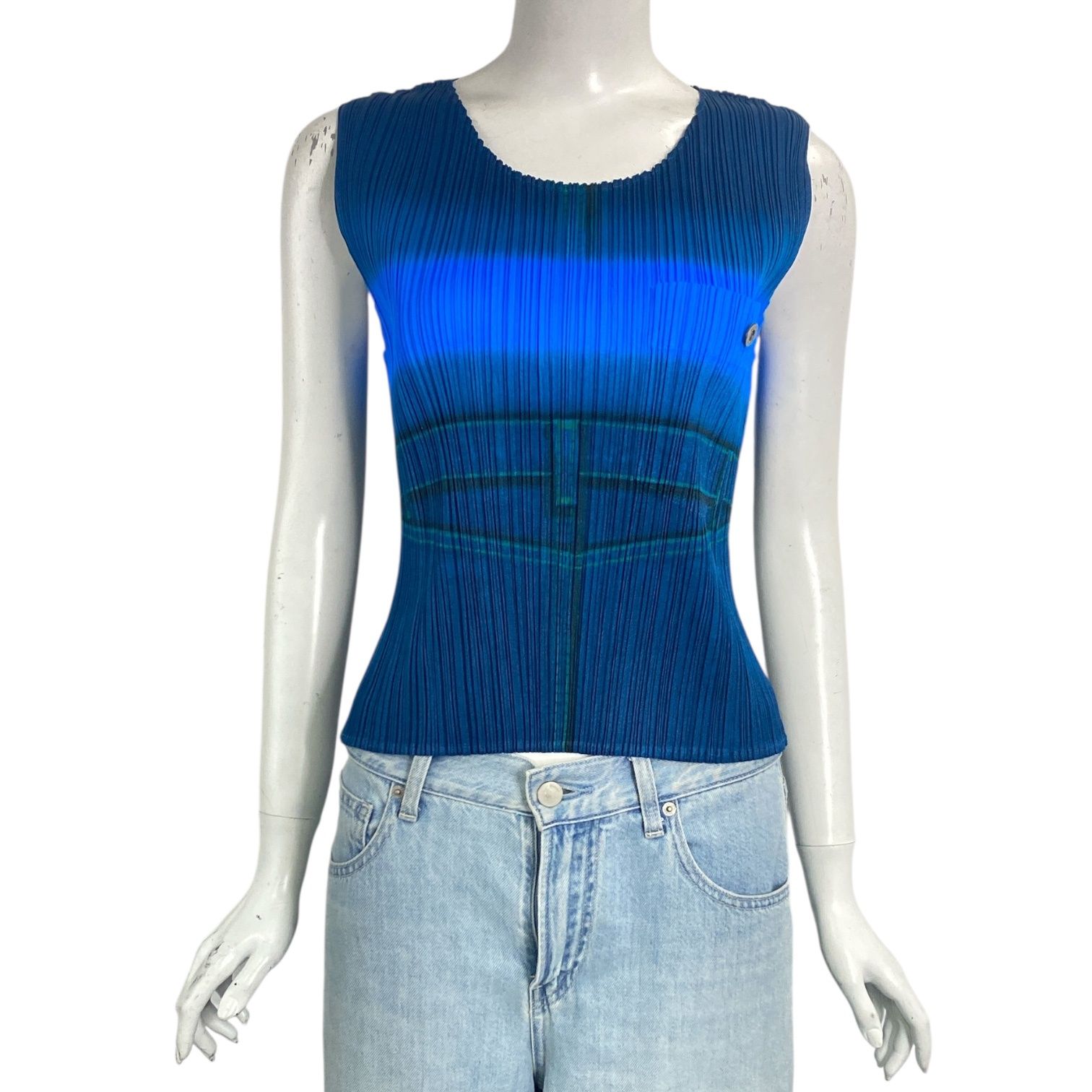 新品同様 ISSEY MIYAKE イッセイミヤケ PLEATS PLEASE プリーツプリーズ トップス ベスト デニム転写 ブルー サイズ4