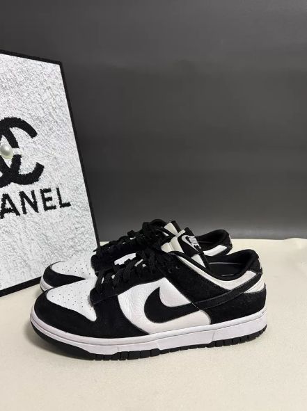 正規品 NIKE ダンク ロー レトロ SE スエード パンダ シューズ