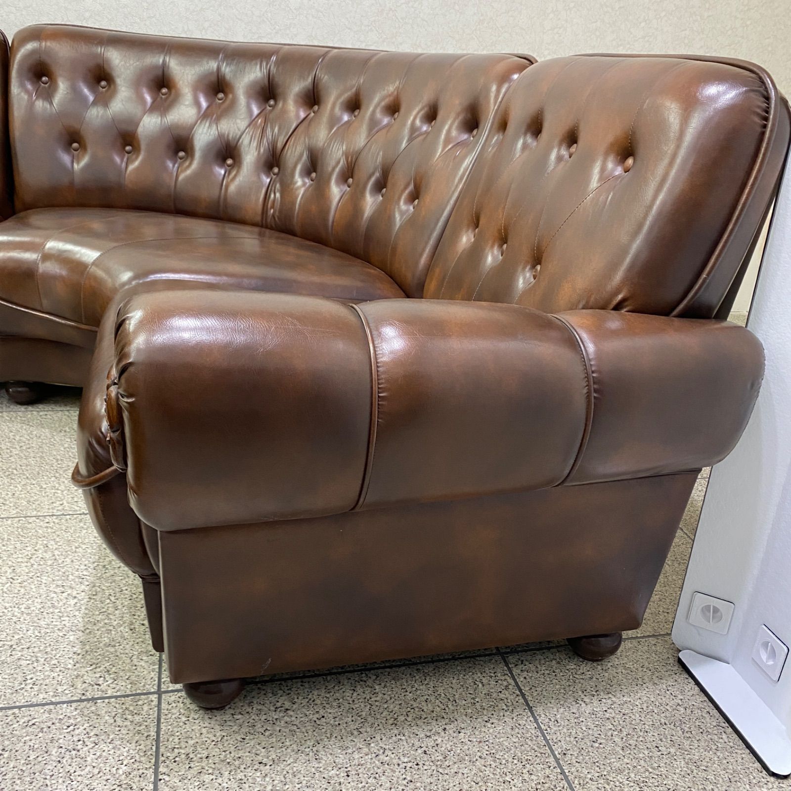✨引き取り限定✨ヴィンテージ カリモク家具 コーナーソファ 1人用