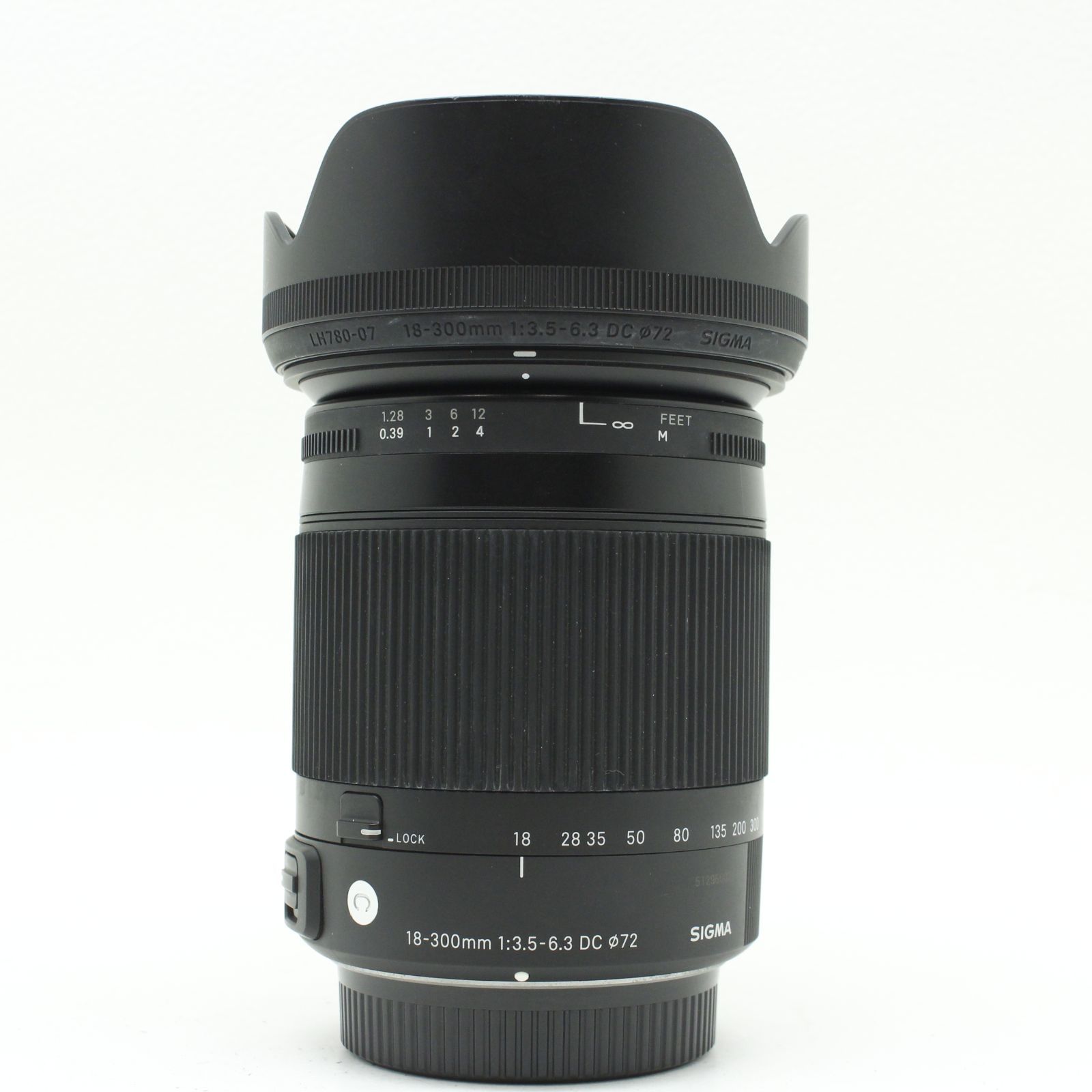 【ジャンク品】　SIGMA 18-300mm F3.5-6.3 DC