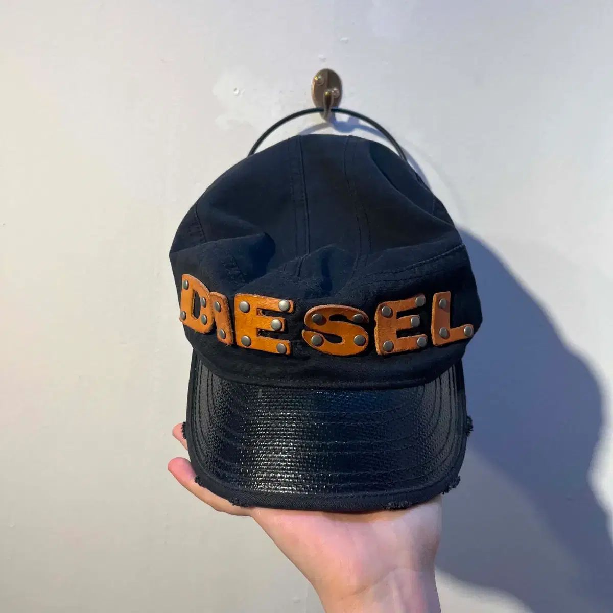 DIESEL パッチ ロゴ ハンチングキャップ 帽子