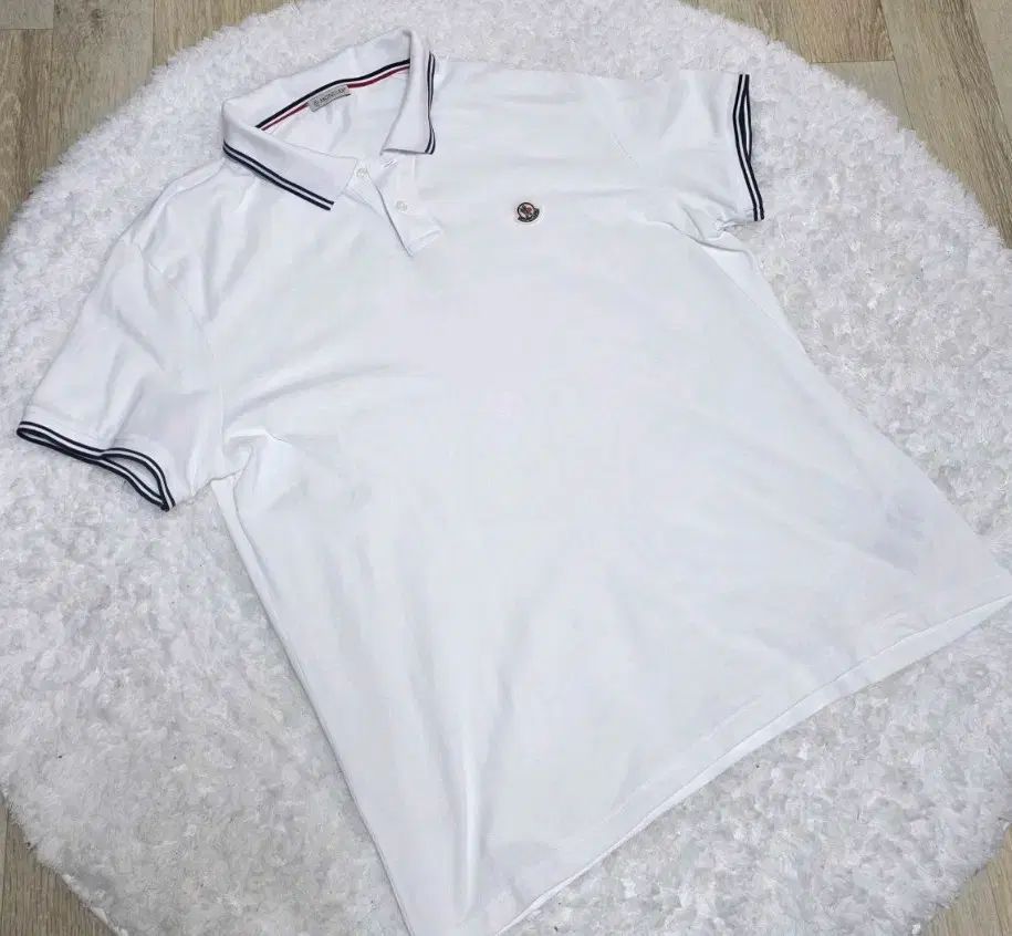 モンクレール 白 3本線 Kara 半袖 ポロTシャツ (2XL)