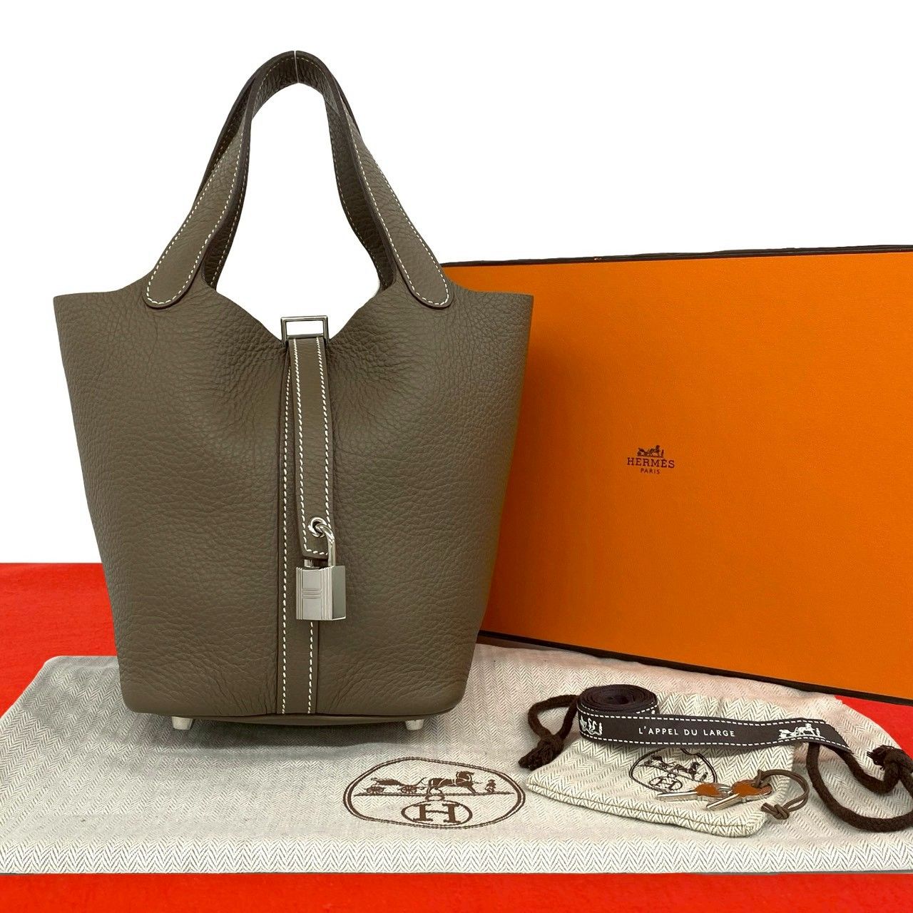 極 美品 箱 袋 鍵付き □N 刻印 HERMES エルメス ピコタンロック トリヨンクレマンス レザー 本革 ミニ ハンドバッグ エトゥープ 09019