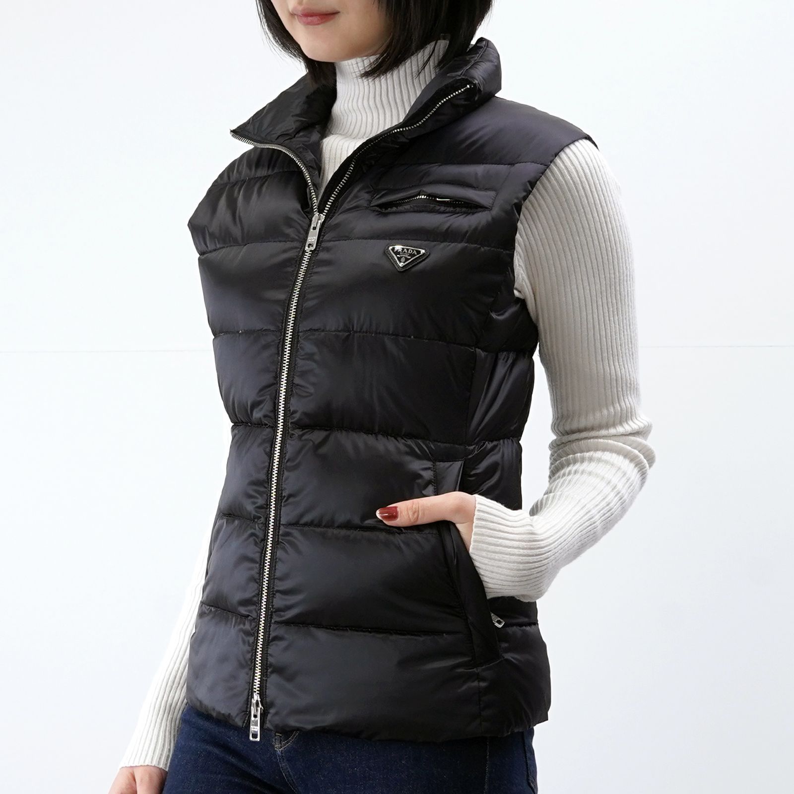 【未使用 展示品】PRADA ダウンベスト 290546 ブラック