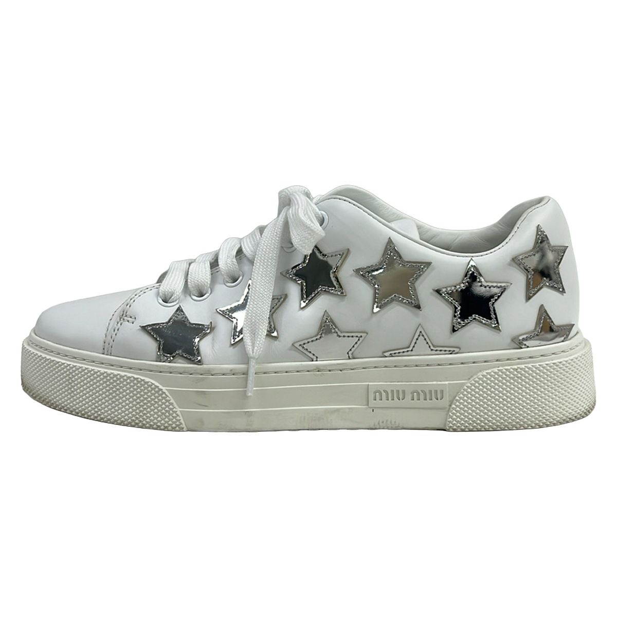 miumiu(ミュウミュウ) スニーカー 37.5 レディース - 白×シルバー スター(星)/インソール取外し可 レザー