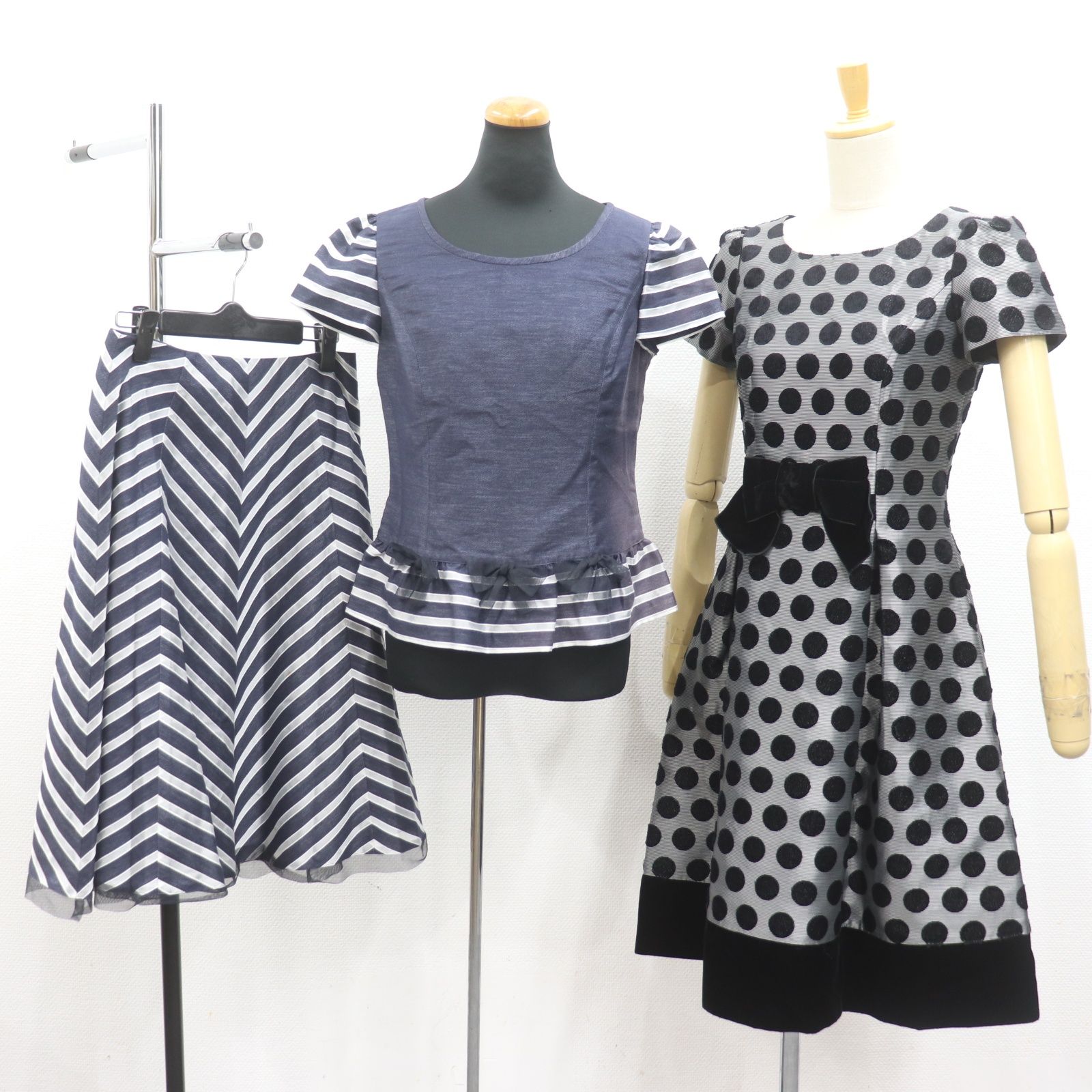 ITU9GRZ4XKAS M\'S GRACY エムズグレイシー フロントリボン ドット デニム ワンピース トップス スカート 2点セット レディース 黒 紺 ブラック ネイビー サイズ38