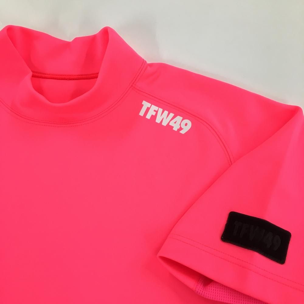 超美品】TFW49 半袖ハイネックシャツ 蛍光ピンク×白 後ろロゴプリント