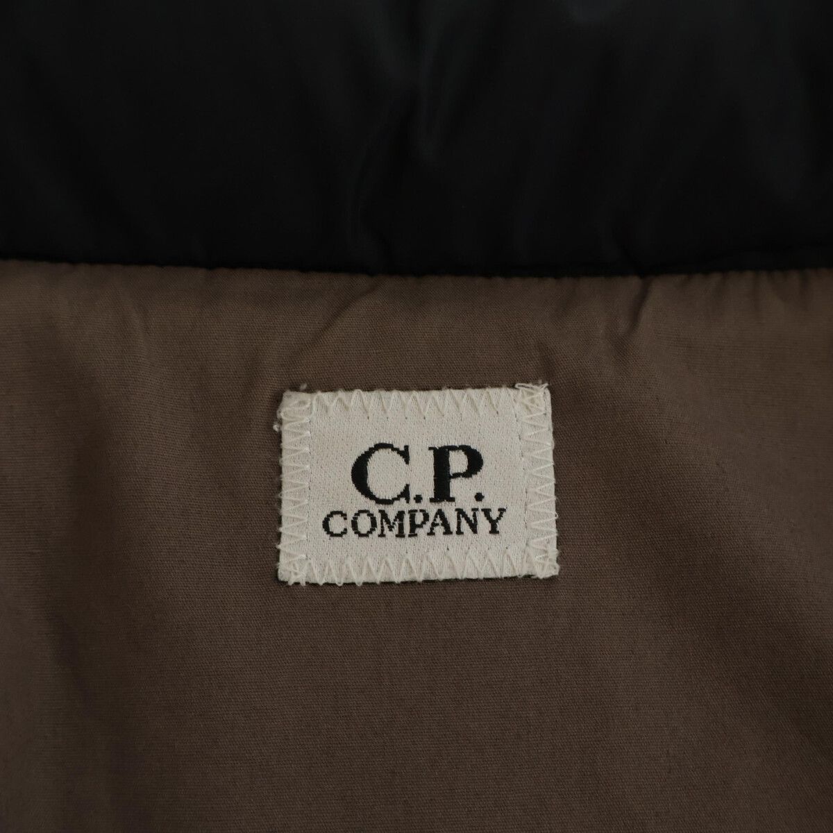 C.P.COMPANY シーピーカンパニー 41184C65 PIUMA d