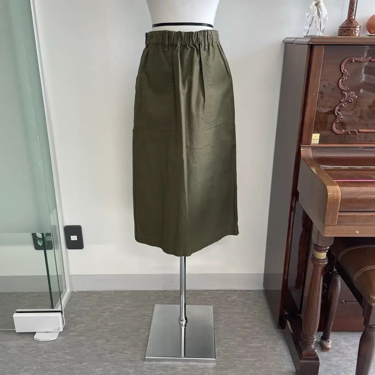 DANTON カーキ色バンディング ロングスカート