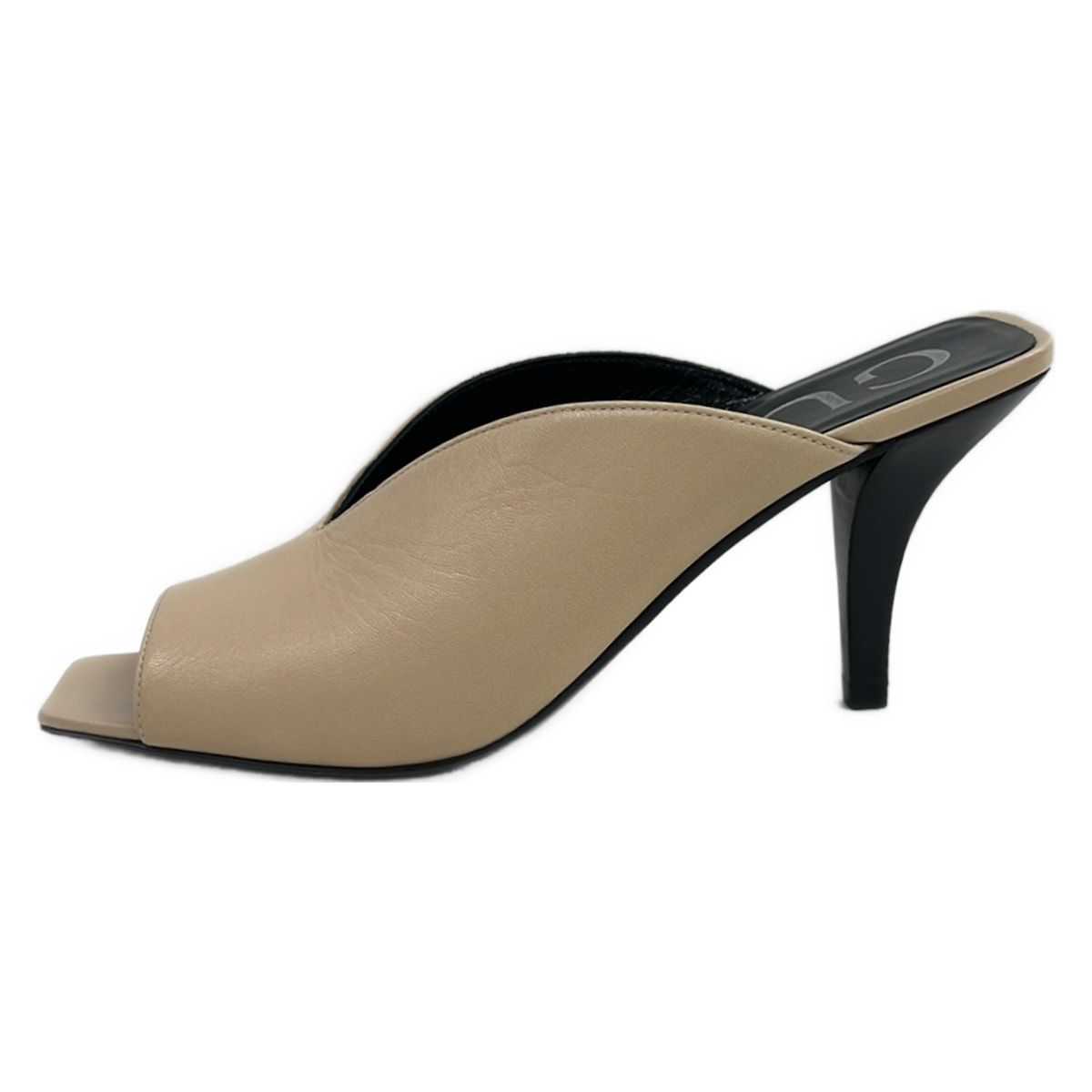 GUCCI(グッチ) ミュール 36 レディース美品 - 695309 ベージュ レザー