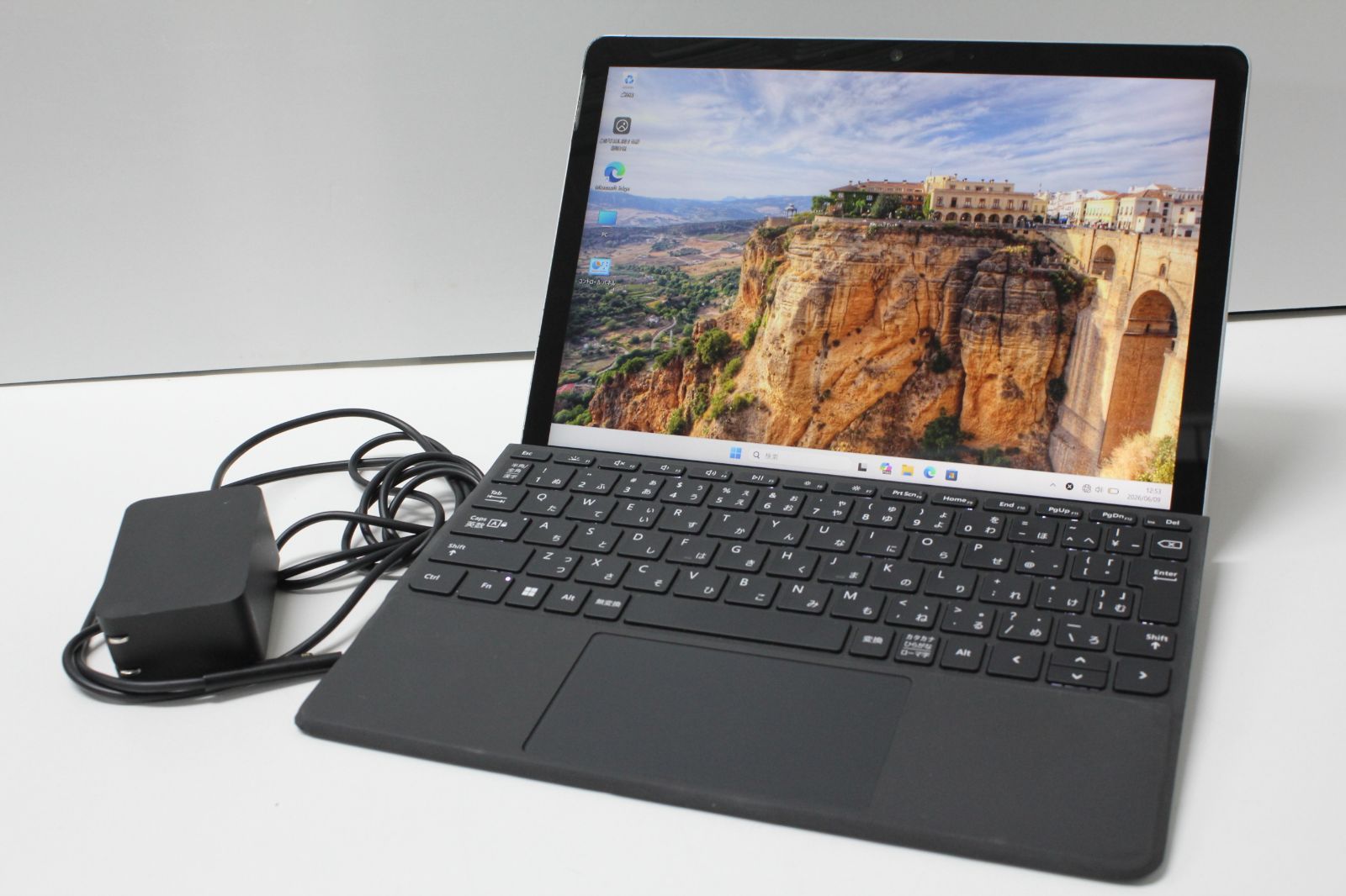 Surface Go 3 Pentium 64GB 4GB Cランク - メルカリ