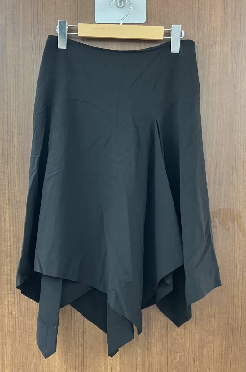 ISSEY MIYAKE FETE イッセイミヤケフェット IF44FG531 ひざ丈変形スカート ブラック サイズ01 Mサイズ程度 モード 古着 レトロ レディース