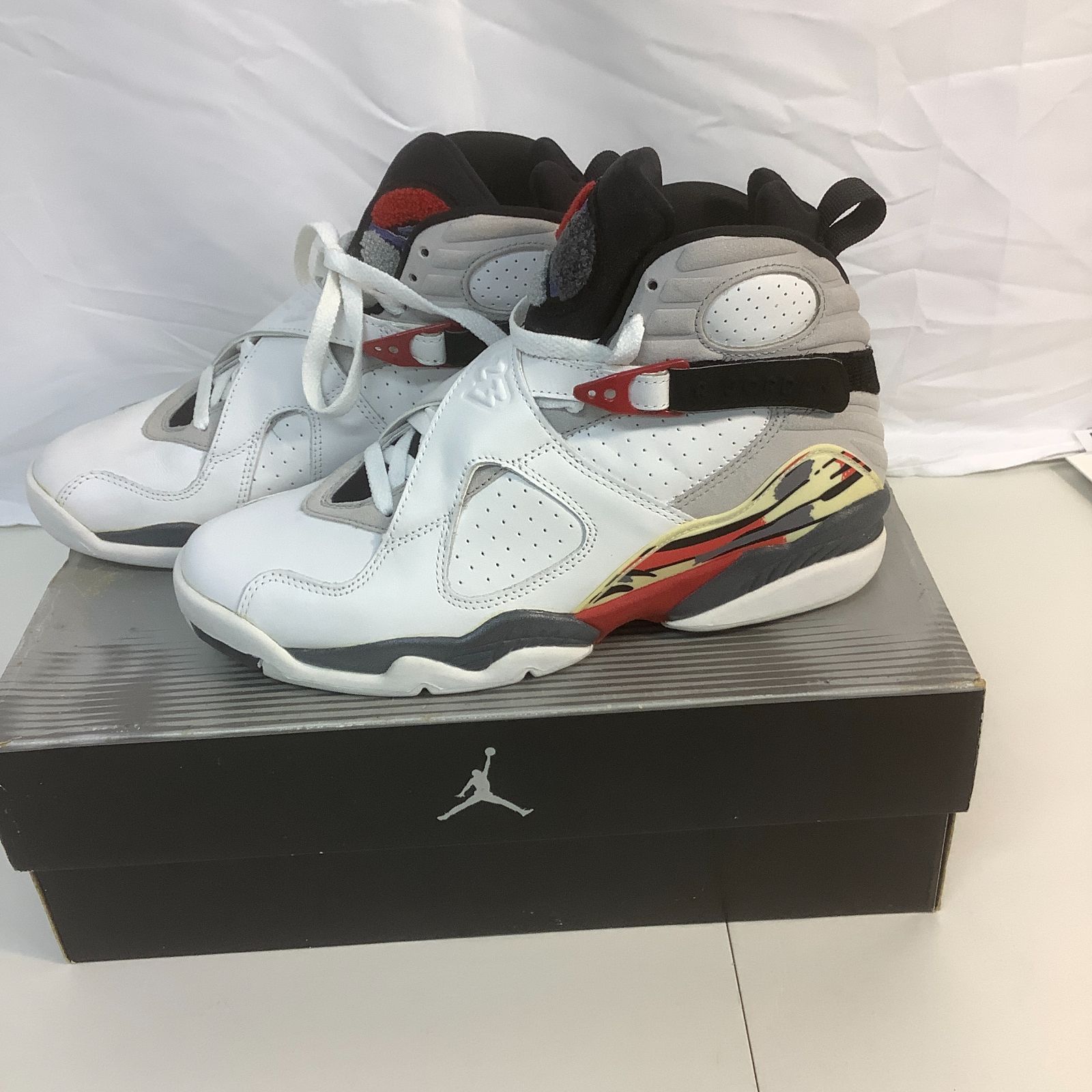 [八戸80-1]　NIKE　AIR JORDAN 8RETRO 305381-101
