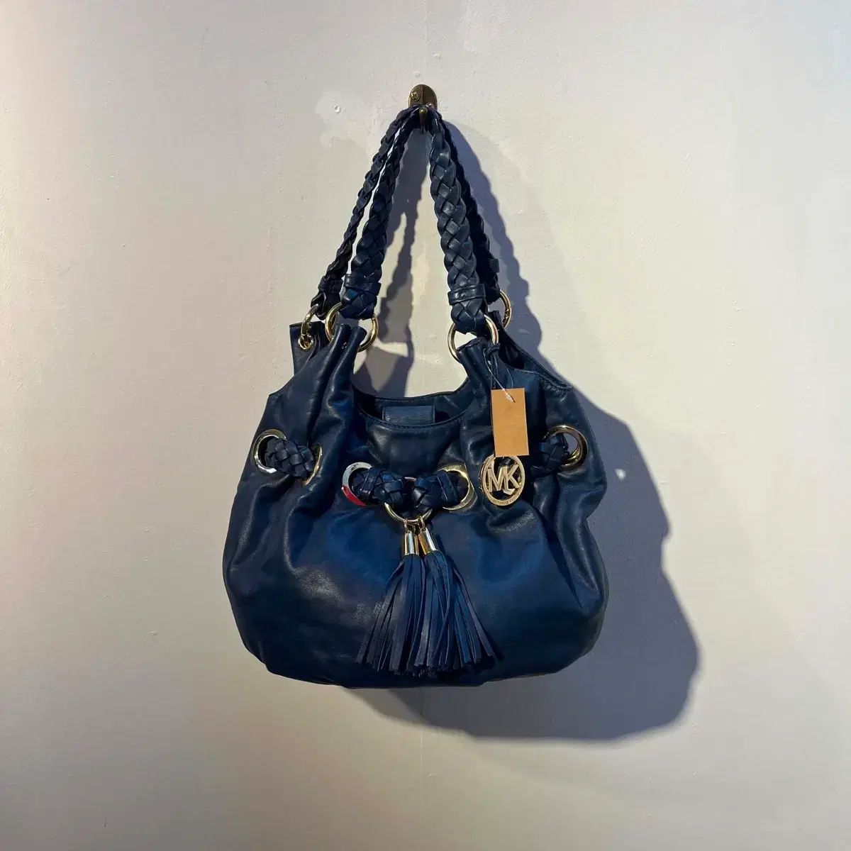レディース MICHAEL KORS ブルー タッセル バッグ