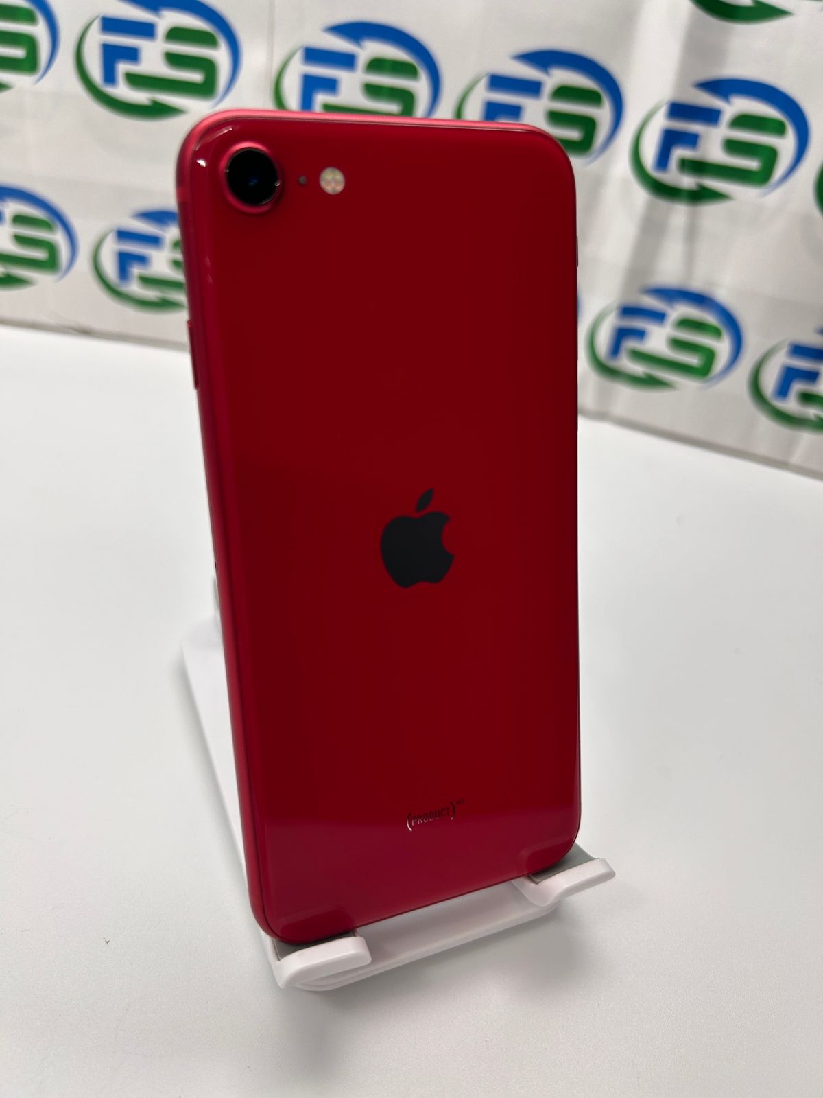 ★iPhone se2本体 128GB 機能不良あり iPhone SE2 128GB (PRODUCT)RED 液晶不良 ジャンク - メルカリ