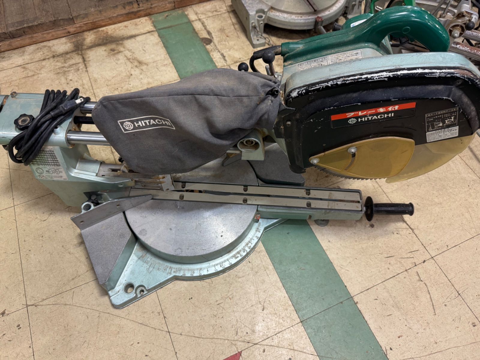 日立　スライドマルノコ　C12FS