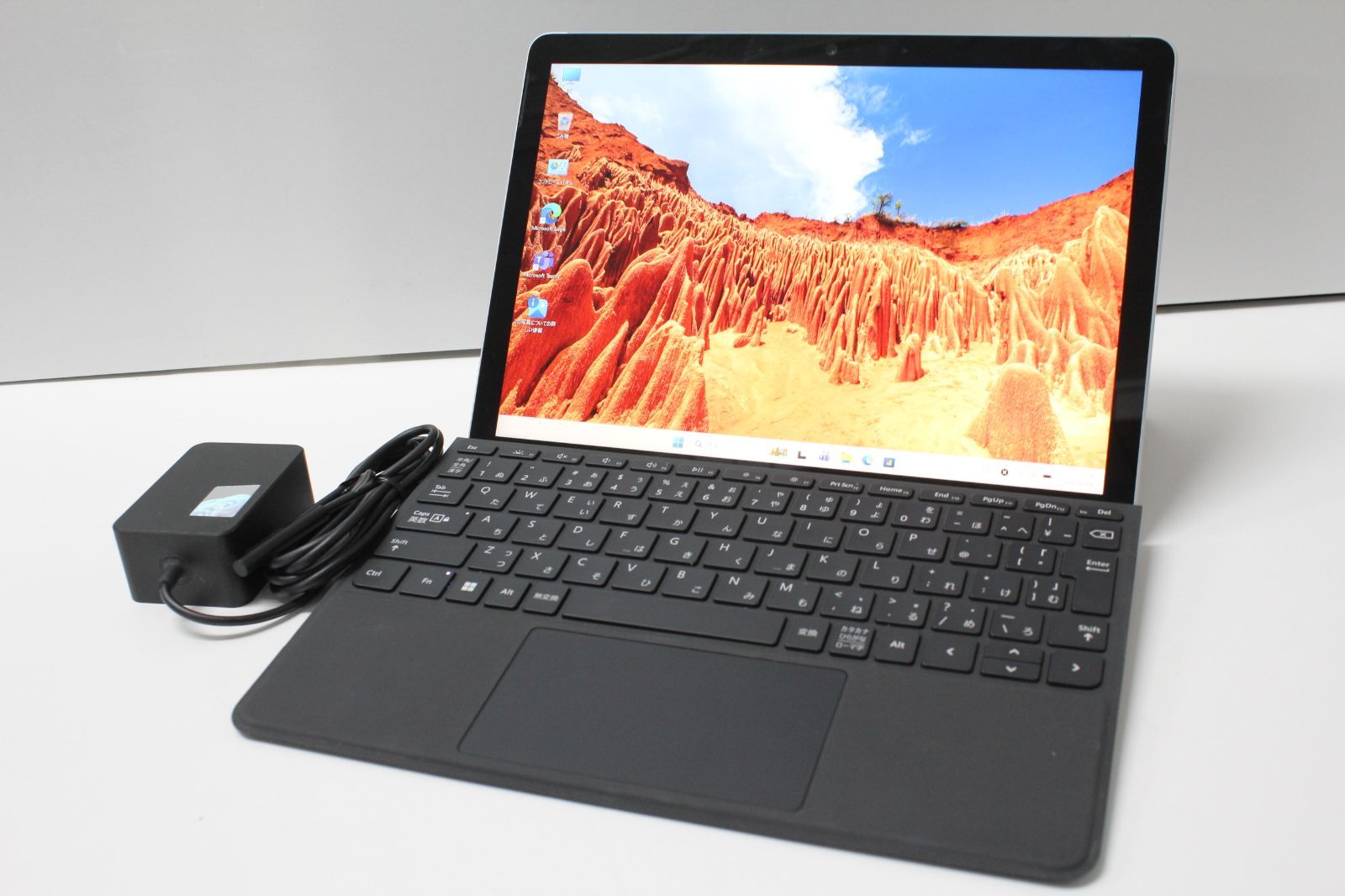Surface Go 3/Intel Pentium GOLD/128GB/メモリ8GB ⑥