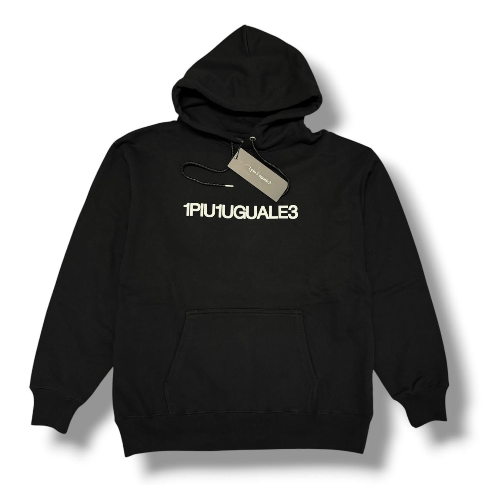 参考上代60500円 未使用 1piu1uguale3 PULL OVER PARKA プルオーバーパーカー スウェットフーディー ウノピュウノウグァーレトレ MRZ001-LOT001 ブラック V （18258M）