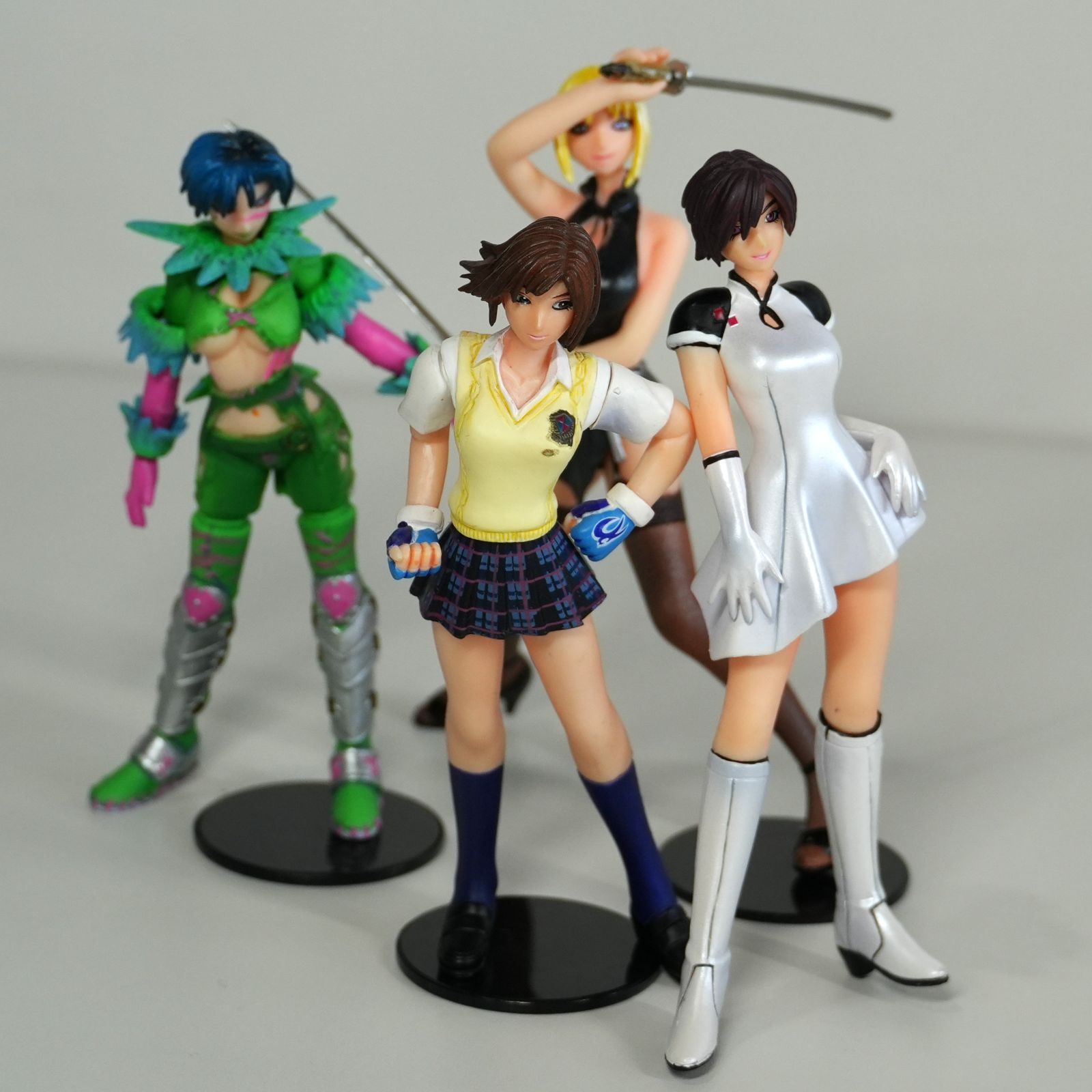IM] ジャンク品 カプセル プライズ フィギュア 33体セット 総重量約1.3 
