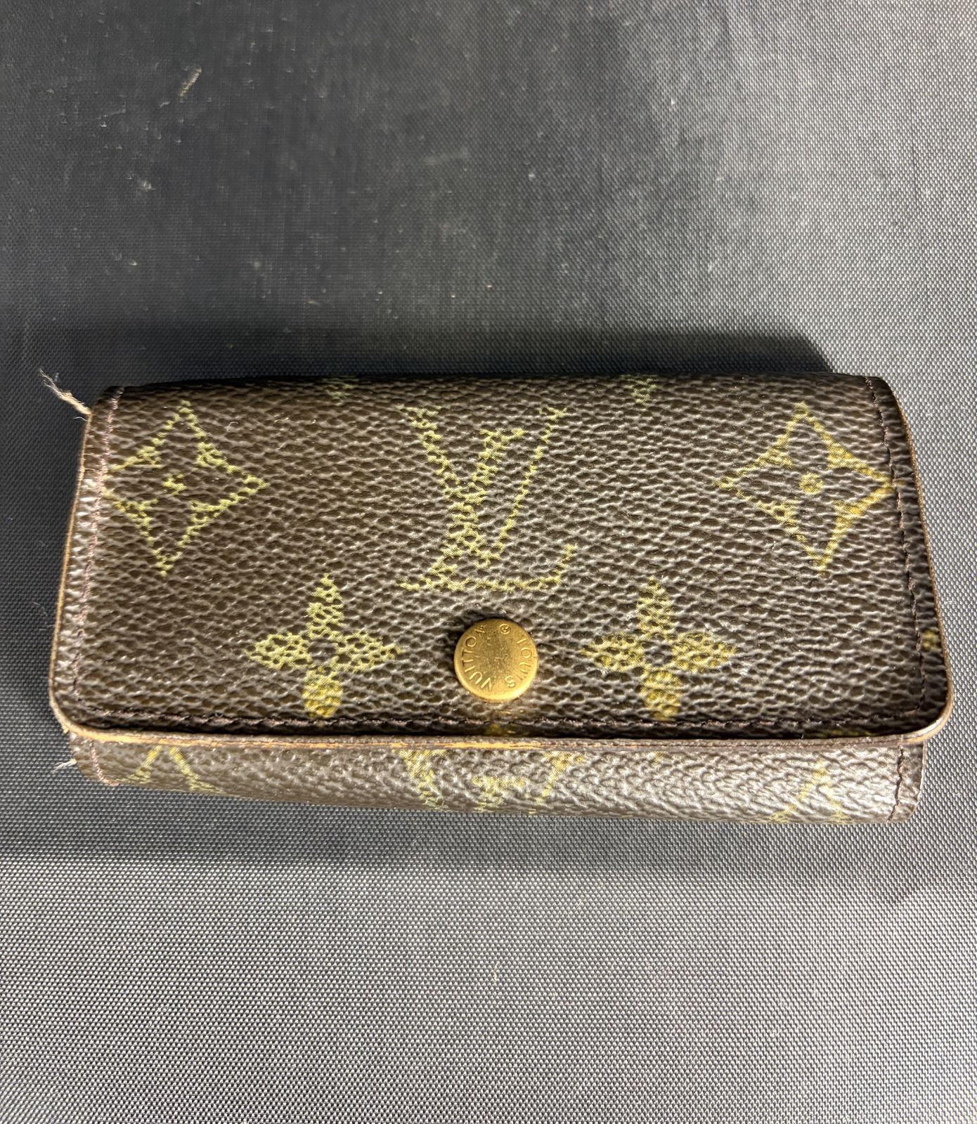 ルイヴィトン LOUIS VUITTON キーケース N62630 ミュルティクレ6