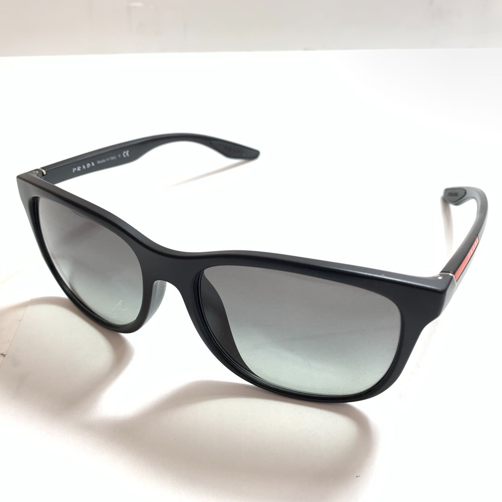 f001 K 2. 美品 PRADA プラダ サングラス SPS03O-F ブラック 58□17 1BO-3M1 150 2N ケース違い