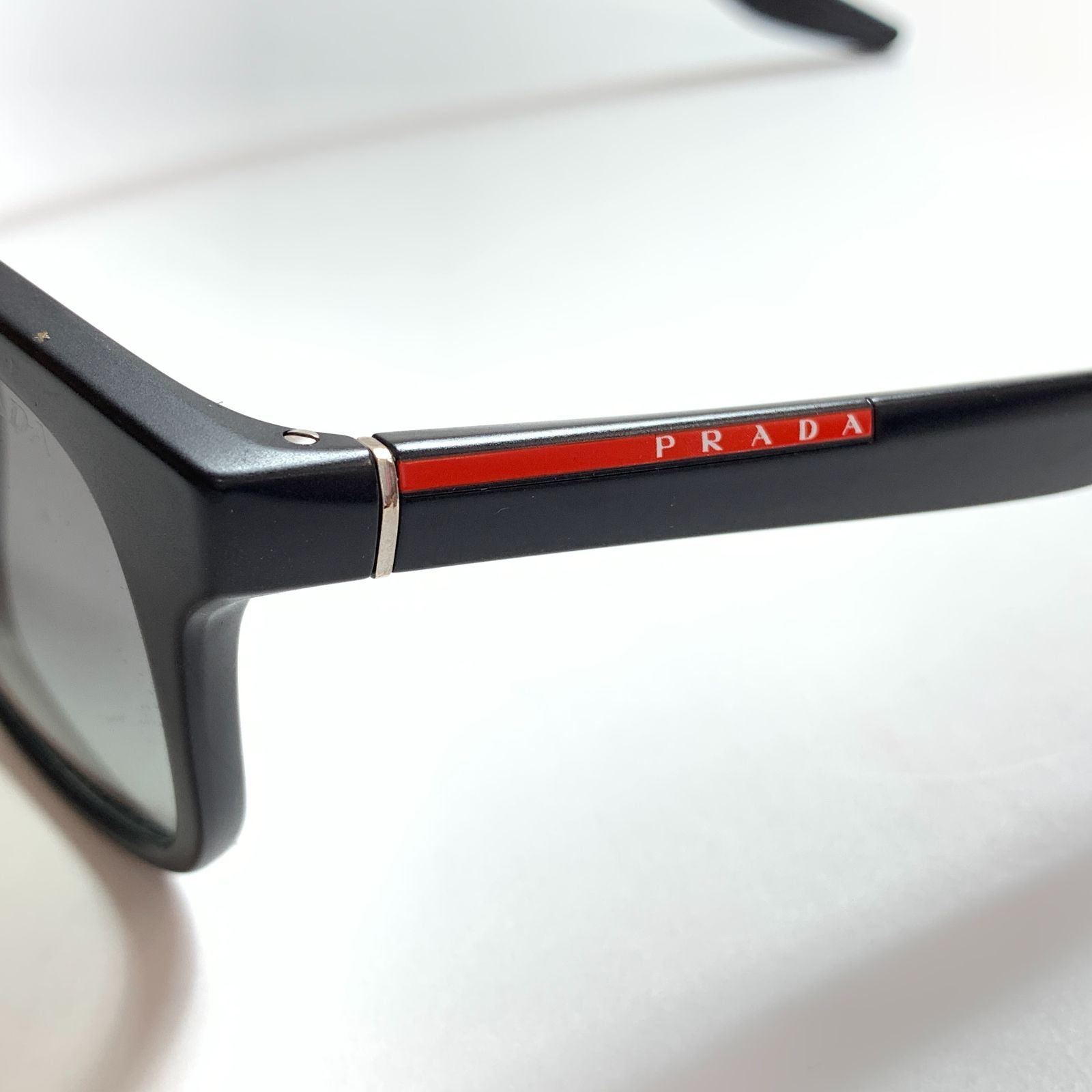 f001 K 2. 美品 PRADA プラダ サングラス SPS03O-F ブラック 58□17 