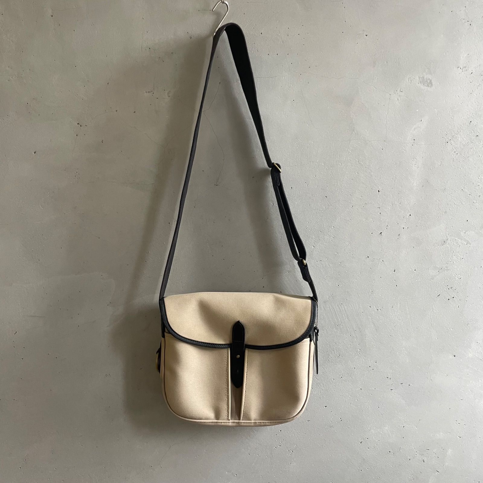Brady ショルダーバッグ STOUR (Made in England)